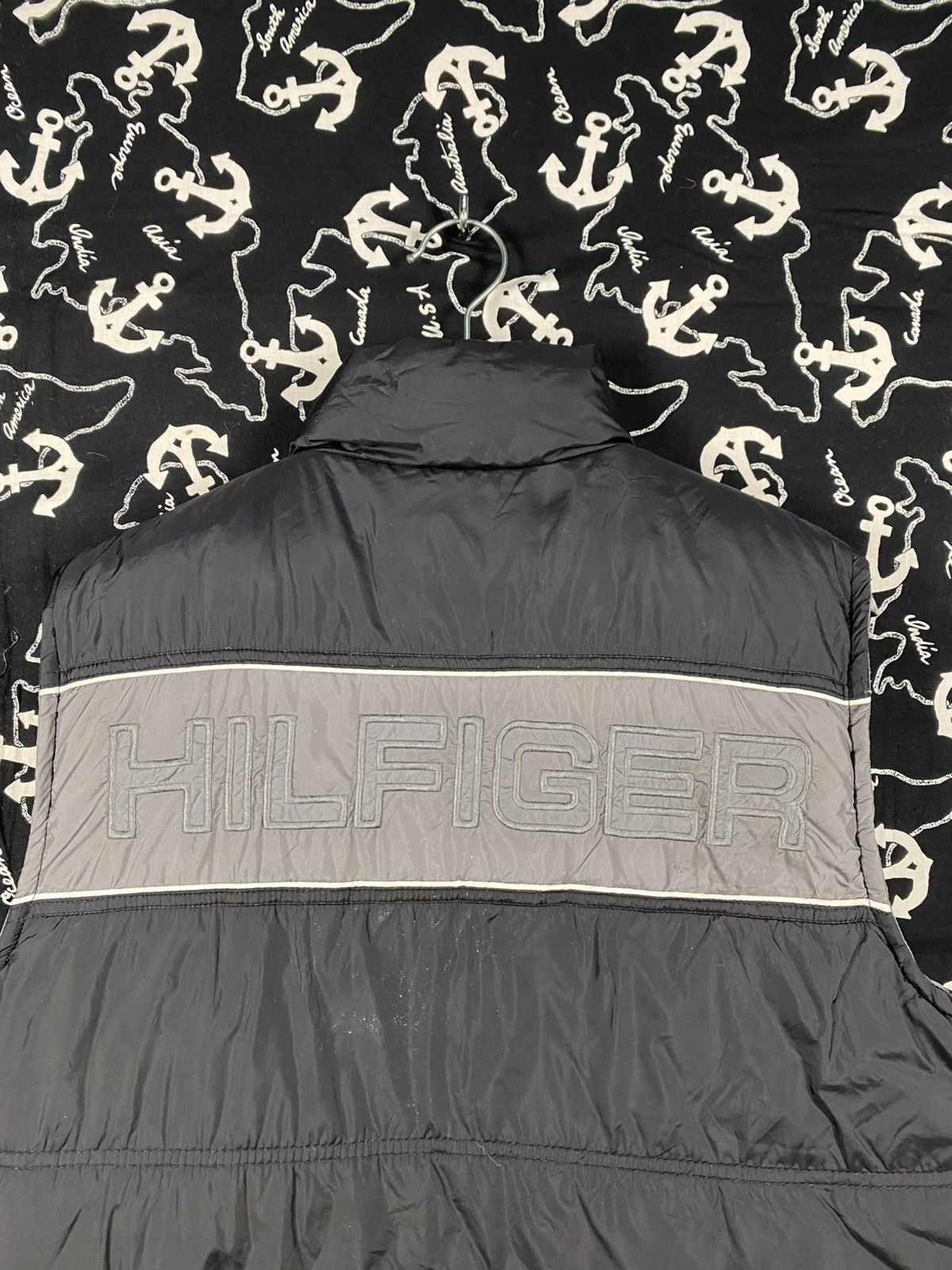 Tommy Hilfiger Tommy Hilfiger Puffer Vest Grey Sleeveless Jacket Japan Size US S / EU 44-46 / 1 - 15 Thumbnail
