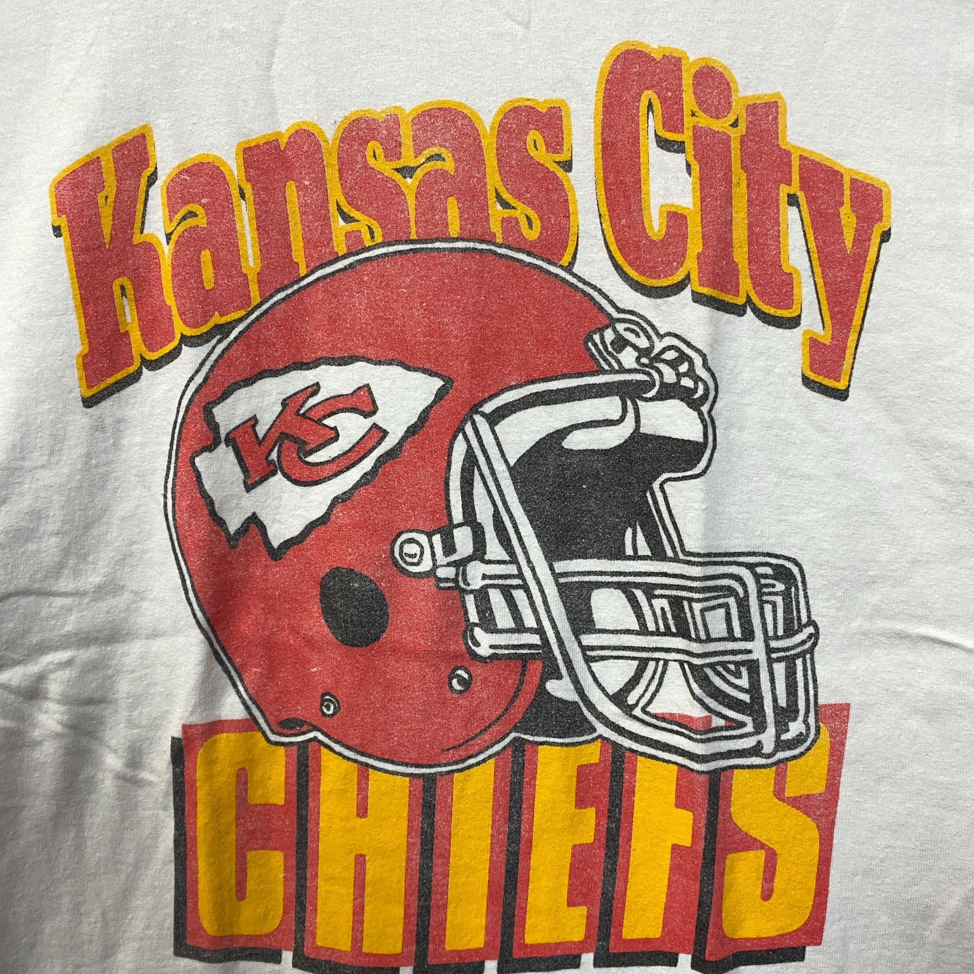 Junk Food NFL Kansas City Chief Vintage Style Helmet Logo Football T-S Size US L / EU 52-54 / 3 - 2 Thumbnail