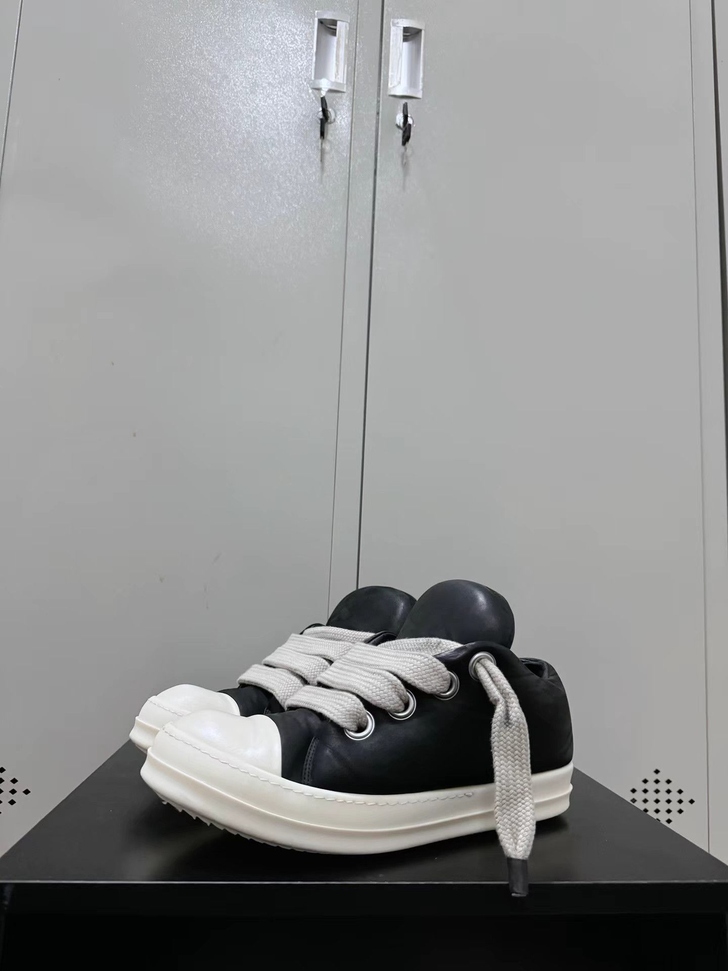 Rick Owens Rick Owens chunky lace sneakers Size US 9 / EU 42 - 1 Thumbnail