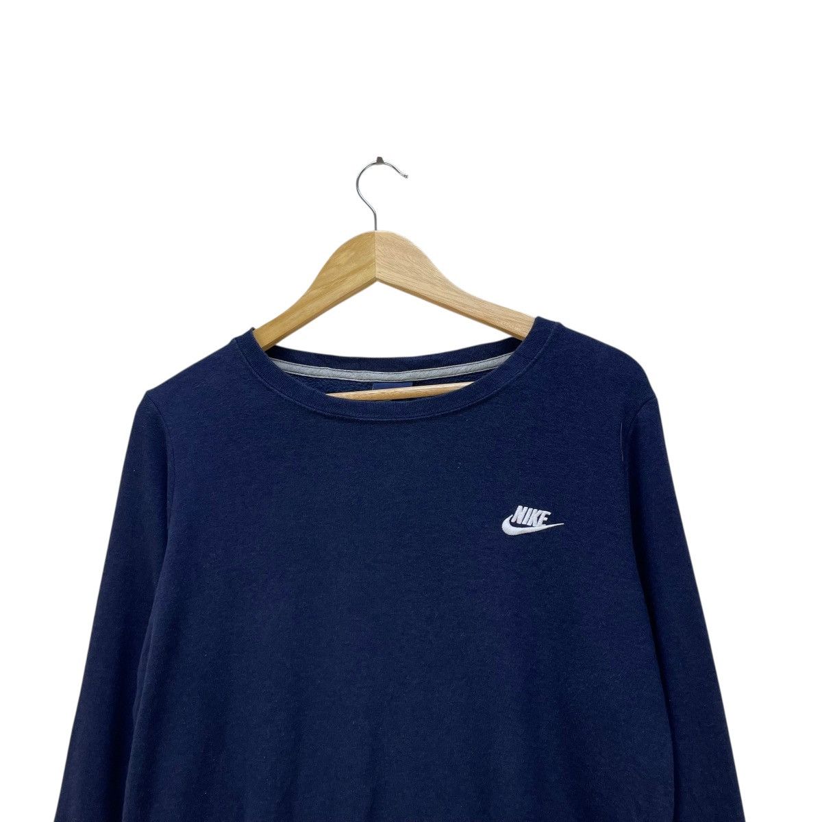 Nike 💥Vintage Nike Small Logo Crewneck Sweatshirt Size US M / EU 48-50 / 2 - 3 Thumbnail