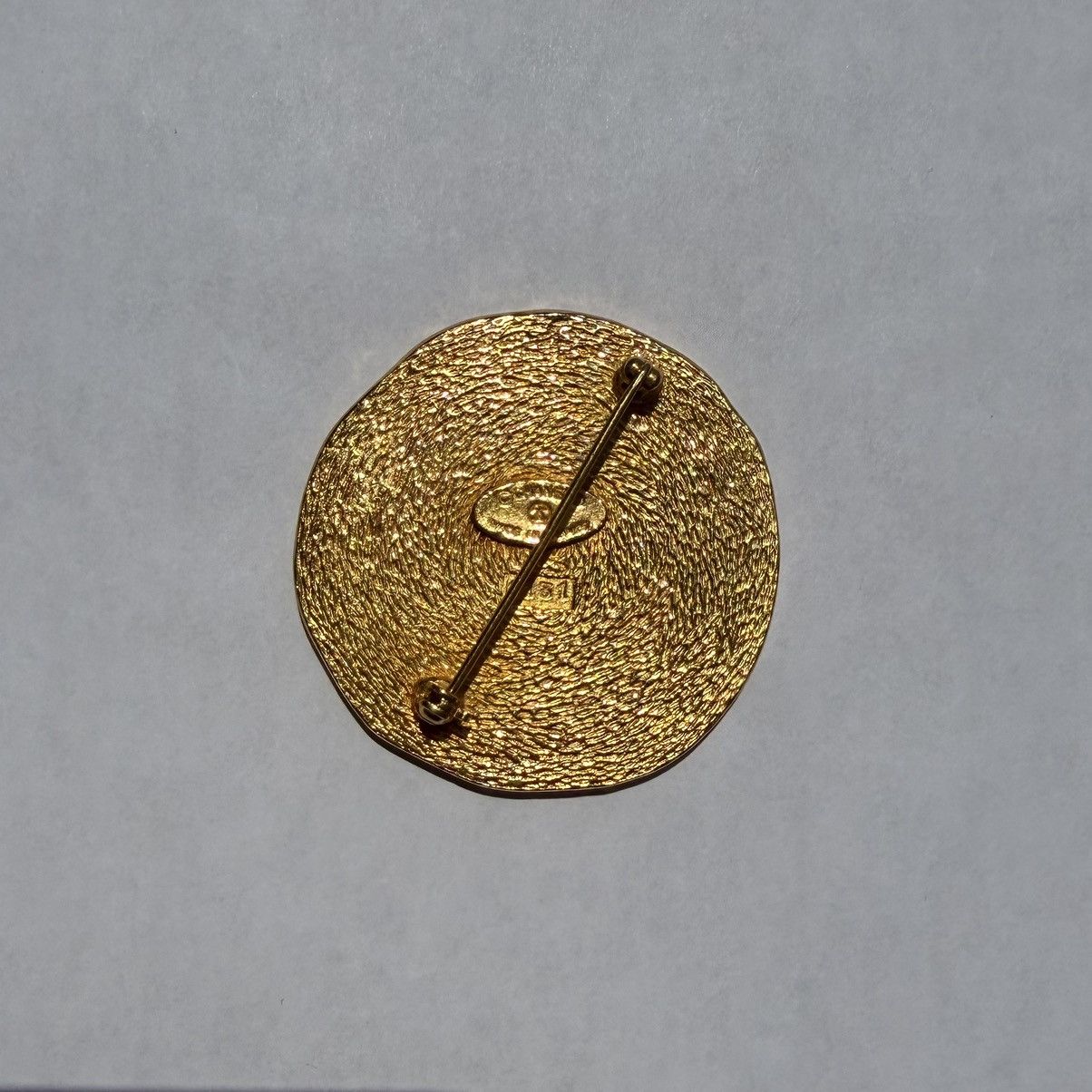 Chanel Chanel 31 Rue Cambon Gold-plated Brooch Karl Lagerfeld Era Size ONE SIZE - 3 Thumbnail
