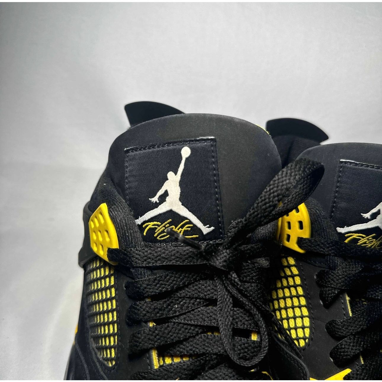 Jordan Brand × Nike Size 9 - Nike Air Jordan 4 Retro Thunder 2023 Men's Shoes Size US 9 / EU 42 - 5 Thumbnail
