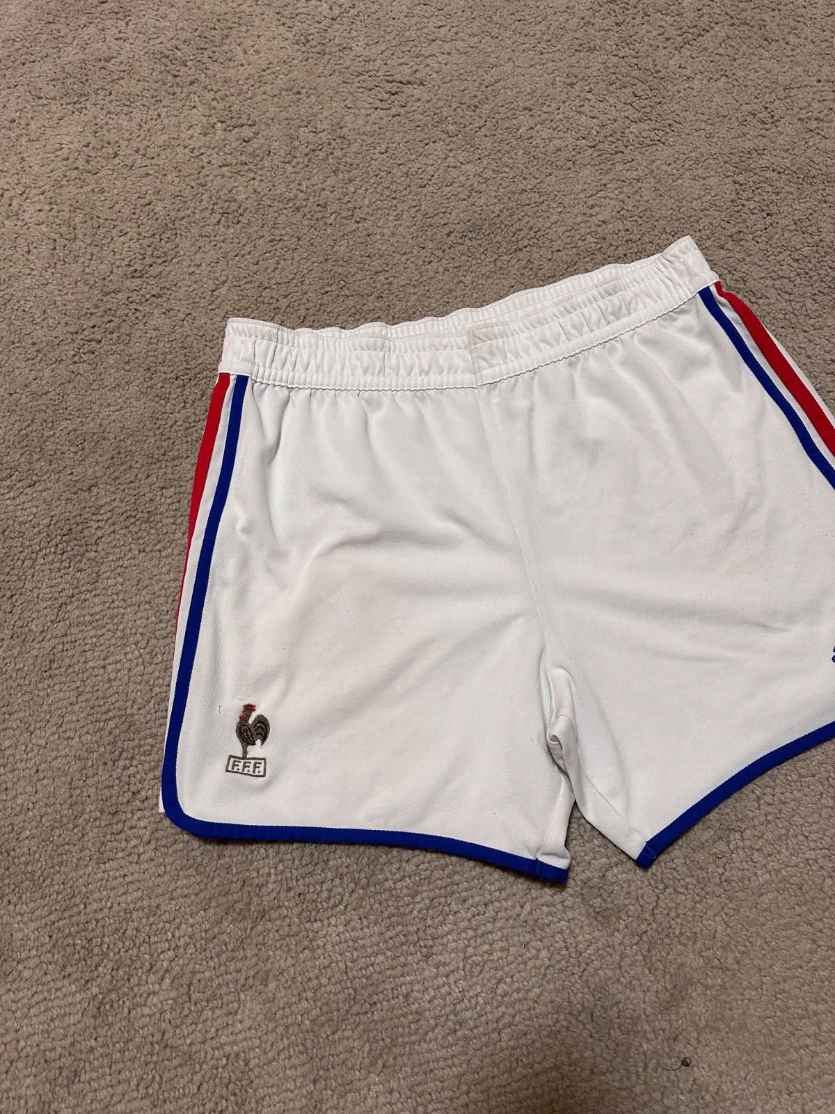 Adidas FRANCE ADIDAS 2000 EURO FOOTBALL SOCCER VINTAGE SHORTS L Size US 34 / EU 50 - 2 Thumbnail
