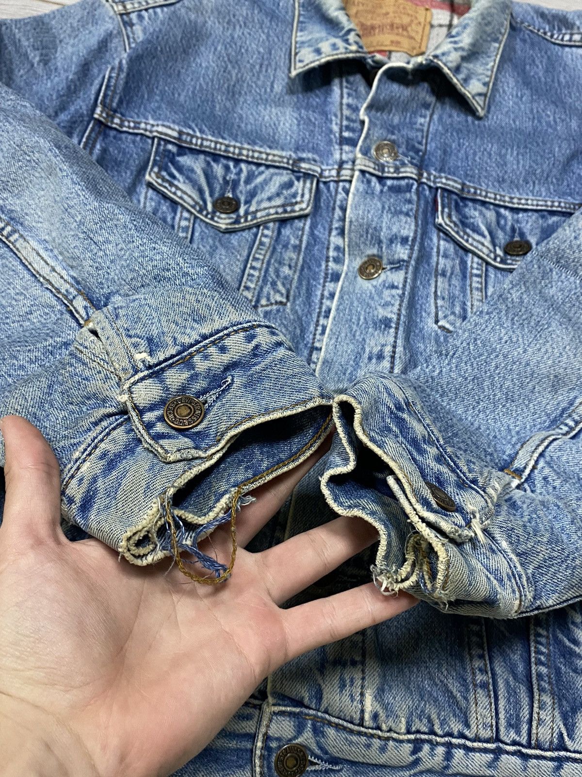 Levi's Levi’s vintage denim jacket buttons Size US M / EU 48-50 / 2 - 10 Thumbnail