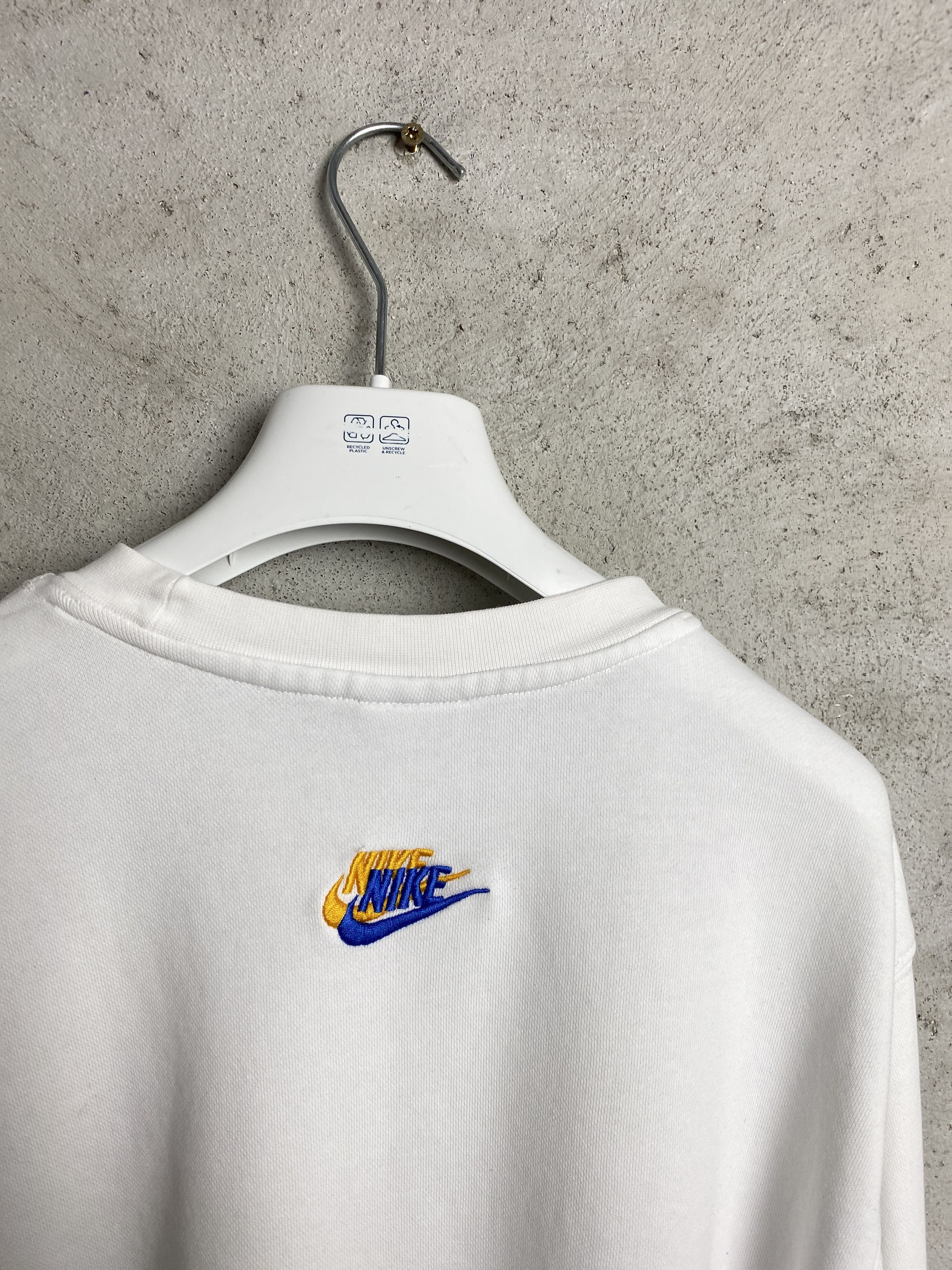 Nike Nike multi swoosh crewneck sweatshirt skate rap hip hop Size US M / EU 48-50 / 2 - 7 Thumbnail