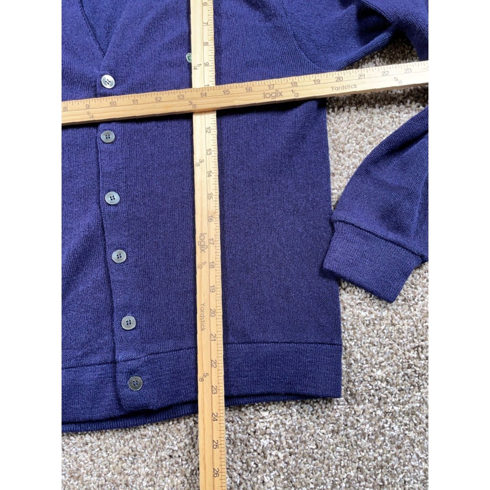 Vintage VINTAGE King Sportswear Cardigan Sweater Adult Medium Dark Blue Acrylic 80s Casual Mens Size US M / EU 48-50 / 2 - 7 Thumbnail