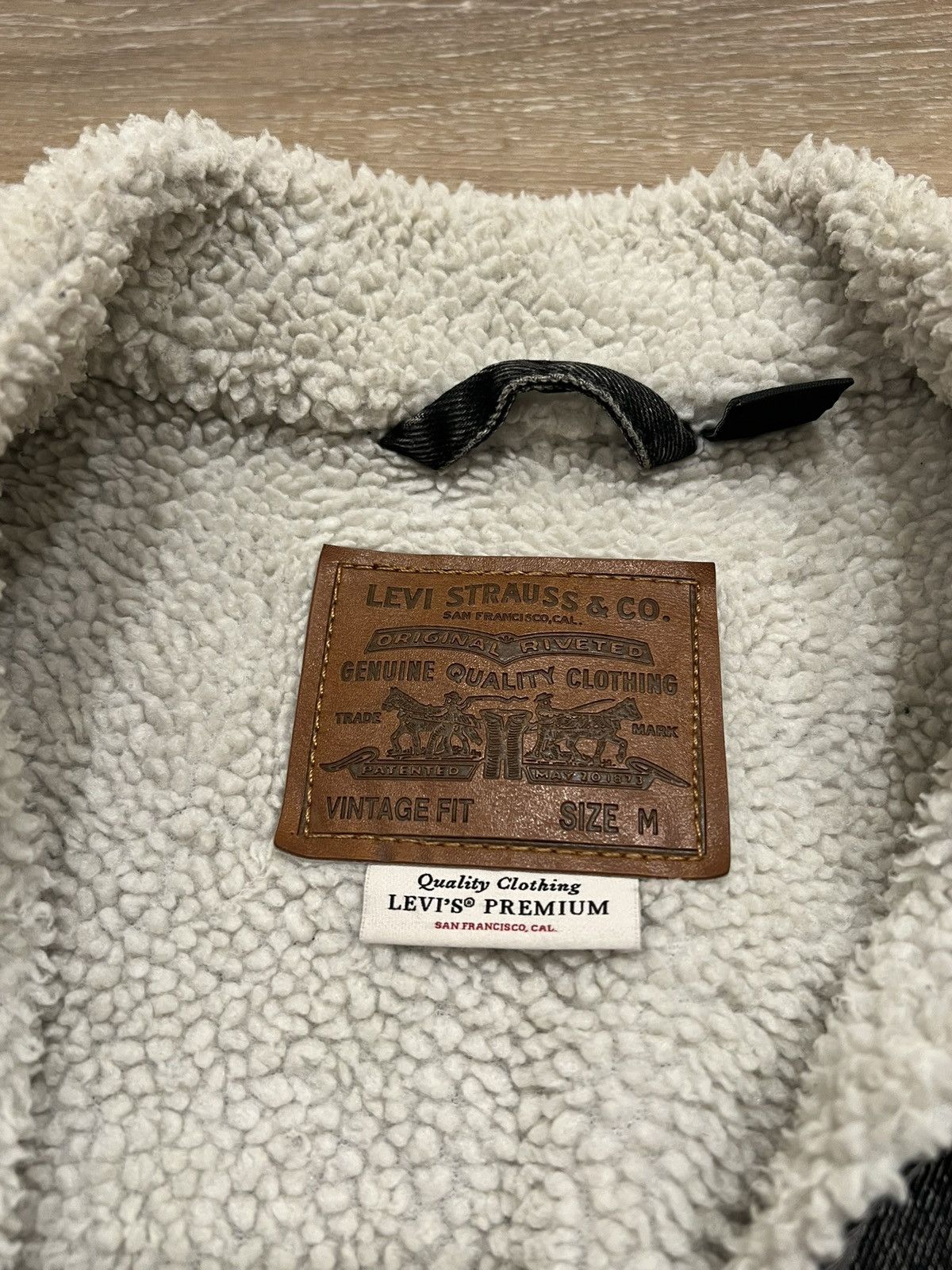 Levi's Levis Sherpa Jacket size M Size US M / EU 48-50 / 2 - 3 Thumbnail