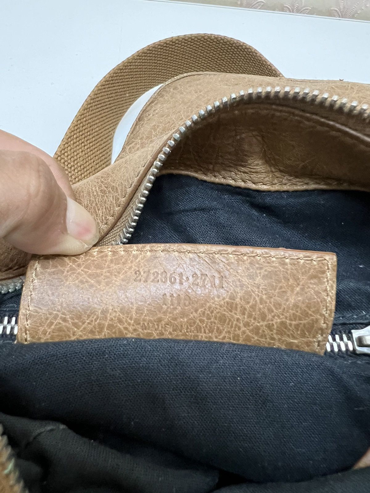Balenciaga Vintage Balenciaga Sling Bag Size ONE SIZE - 10 Thumbnail