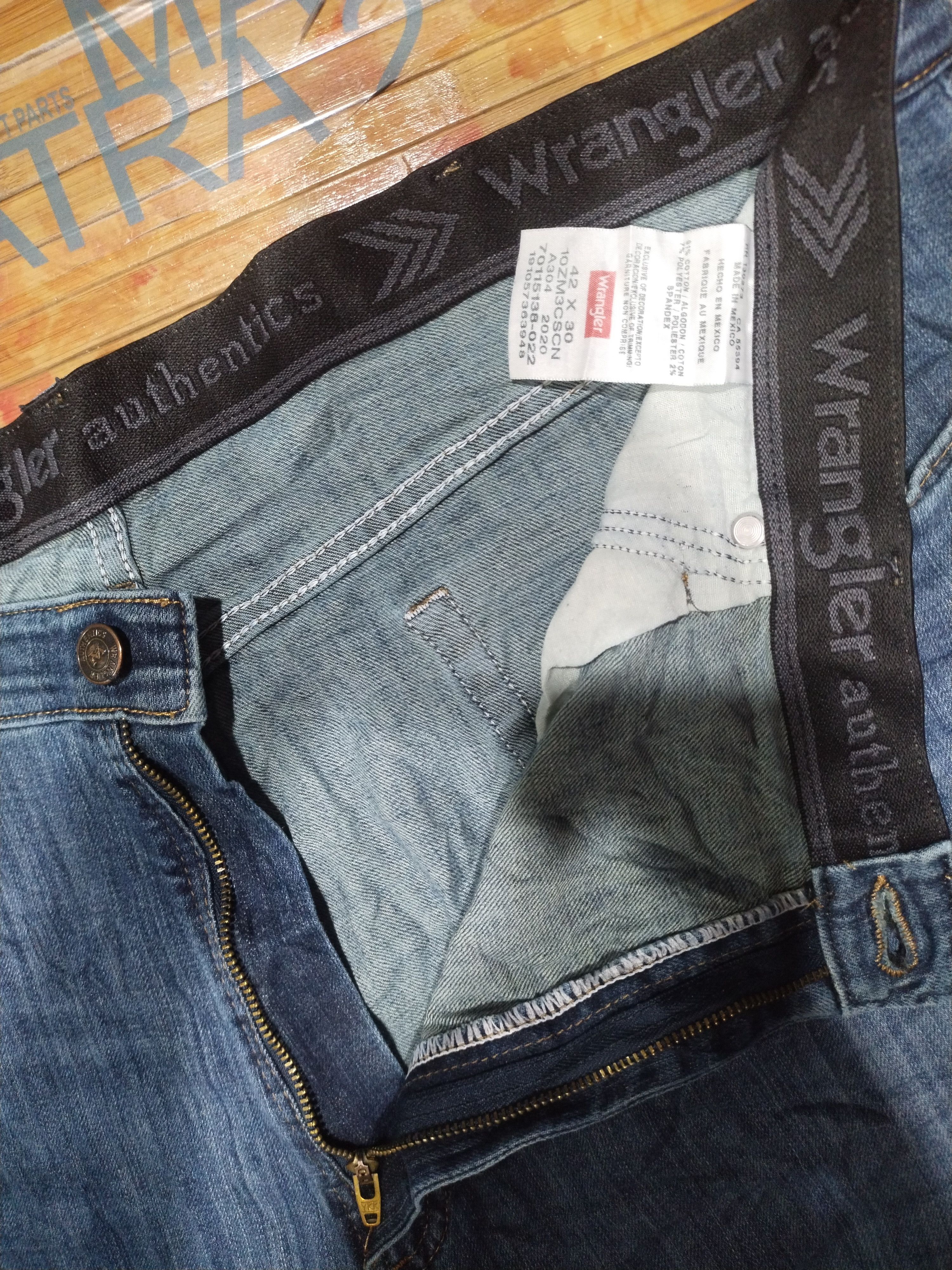 Vintage × Wrangler Jeans Wrangler authentics Est 1947 "Stretch" Sz 42" Size US 42 / EU 58 - 11 Thumbnail
