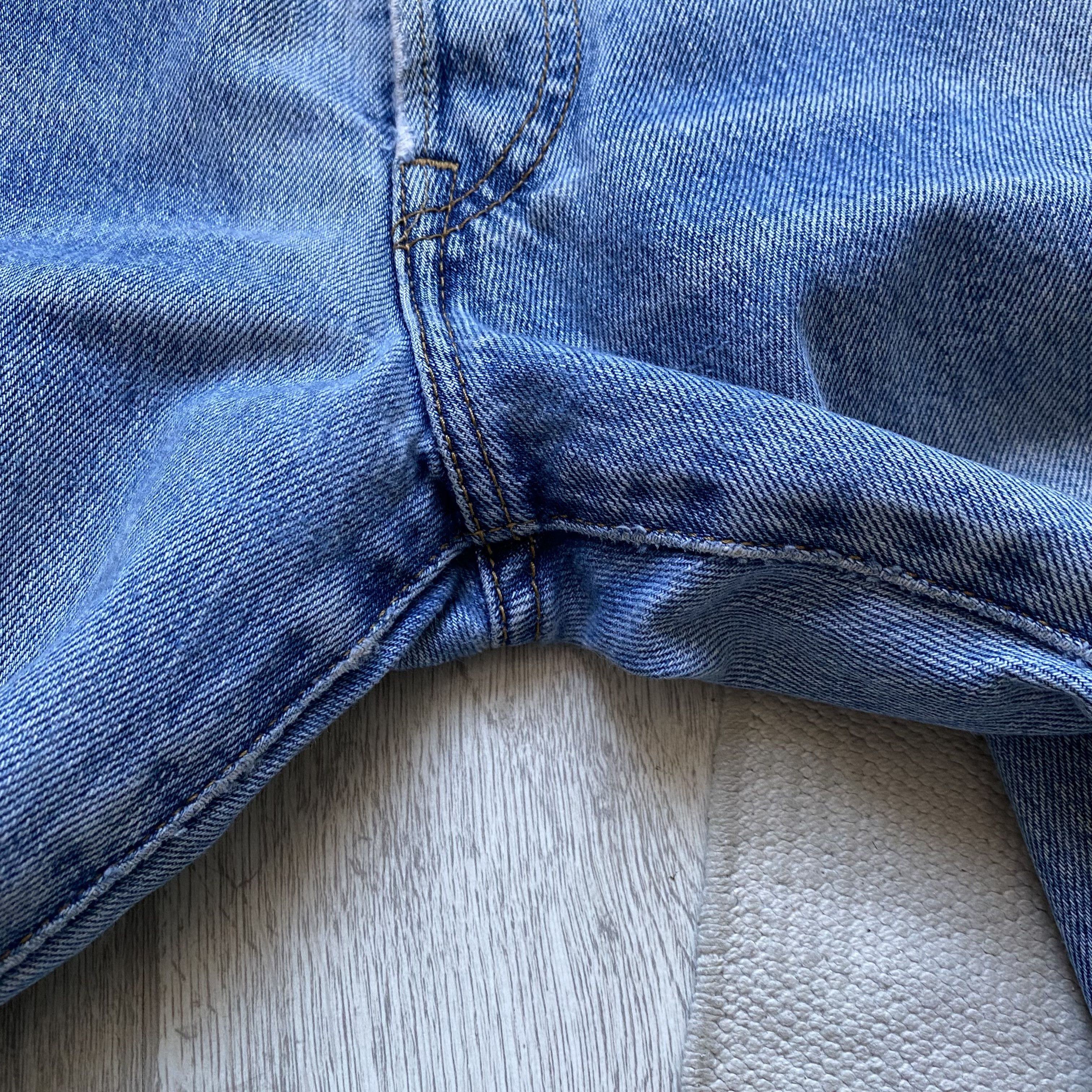Levi's Vintage Clothing 👖Vintage 90's Levis jeans 501 Distressed Denim pants Y2K Size US 34 / EU 50 - 10 Thumbnail