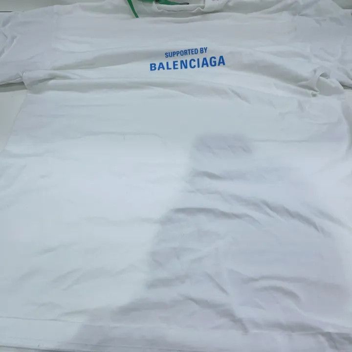 Balenciaga Balenciaga Balenciaga FW22 Logo Print Long Sleeve TShirt - Size US M / EU 48-50 / 2 - 6 Thumbnail