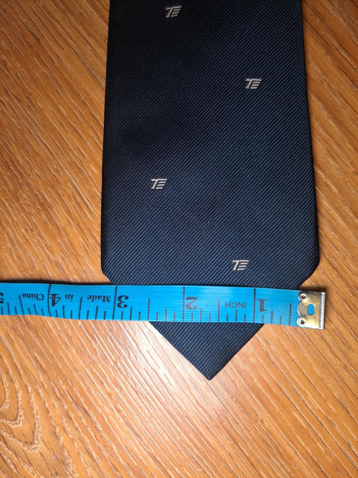 Givenchy Givenchy Monsieur 100% Silk Tie Navy Blue Necktie Size ONE SIZE - 7 Thumbnail