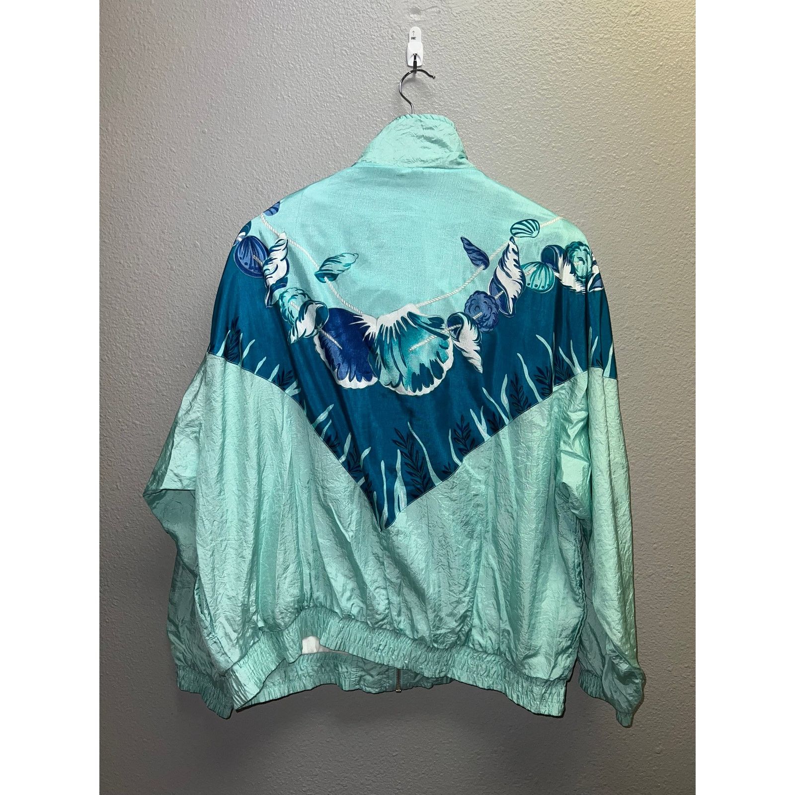 Vintage Vintage Womens Lavon Windbreaker Shells Shell Full Zip VTG L Size L / US 10 / IT 46 - 8 Thumbnail