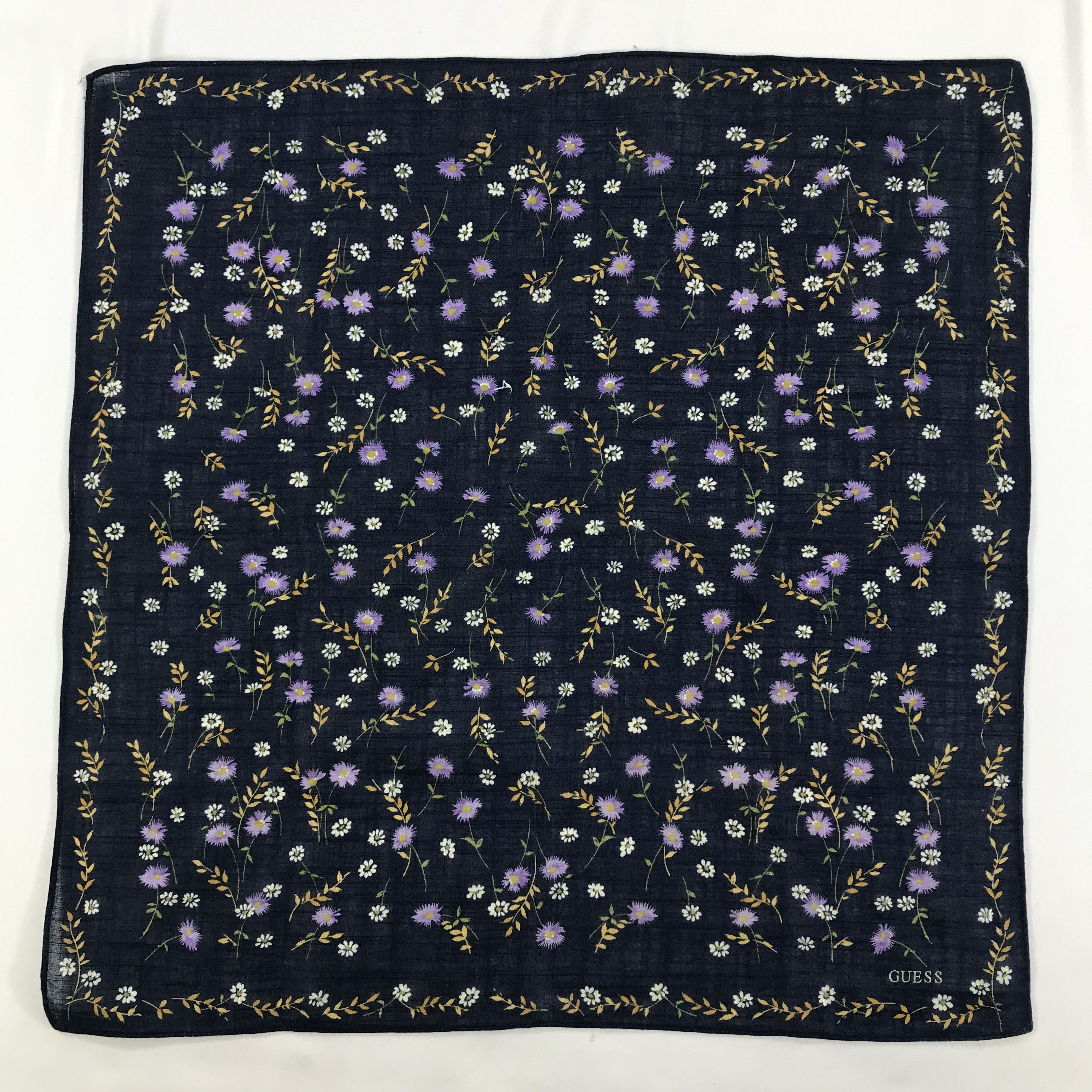 Guess × Vintage Guess Bandana / Handkerchief / Neckerchief - S1556 Size ONE SIZE - 1 Thumbnail