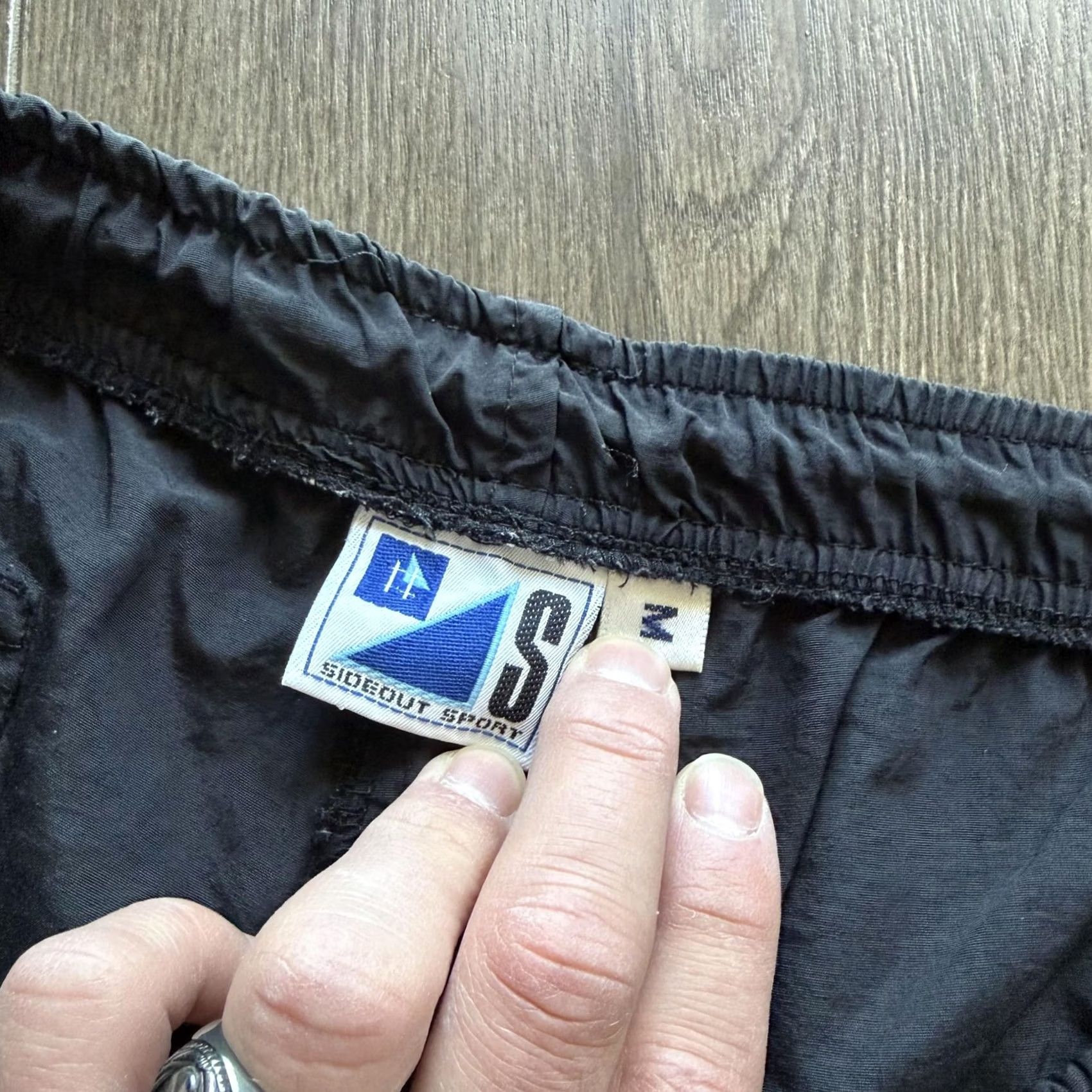 Sideout VINTAGE Sideout Sport Track Pants Medium Black Nylon Jogger Elastic Hem Baggy 90s Y2K Size US 31 - 4 Thumbnail