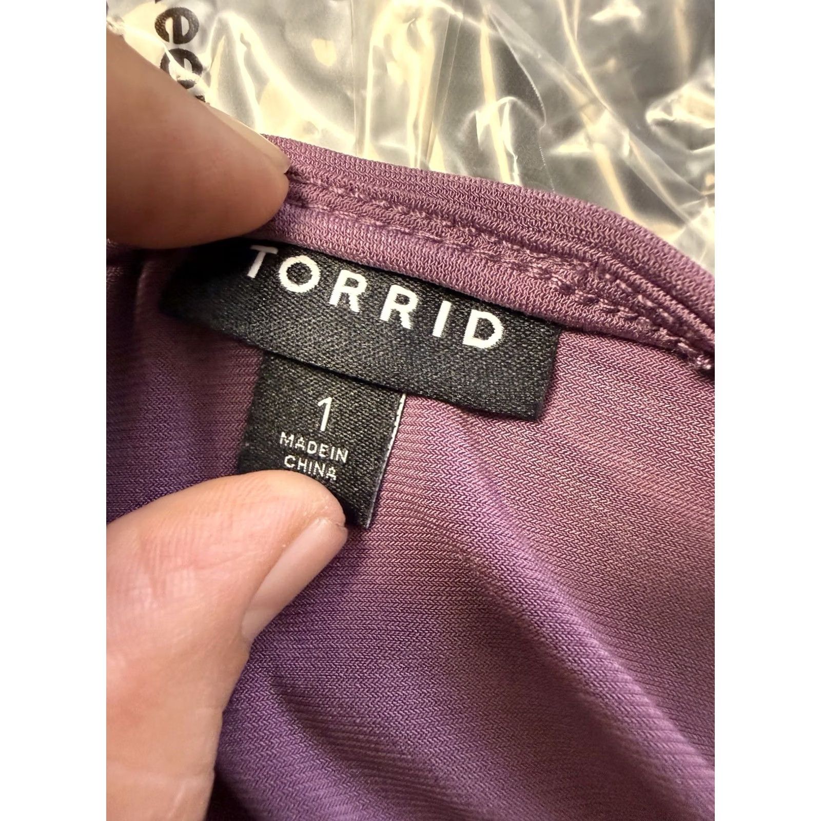 Torrid Torrid Wrap Dress Women's Midi Pockets Short Sleeves Pleated Wedding Purple Surplice Neck 1 Adult Womens Size XS / US 0-2 / IT 36-38 - 6 Thumbnail
