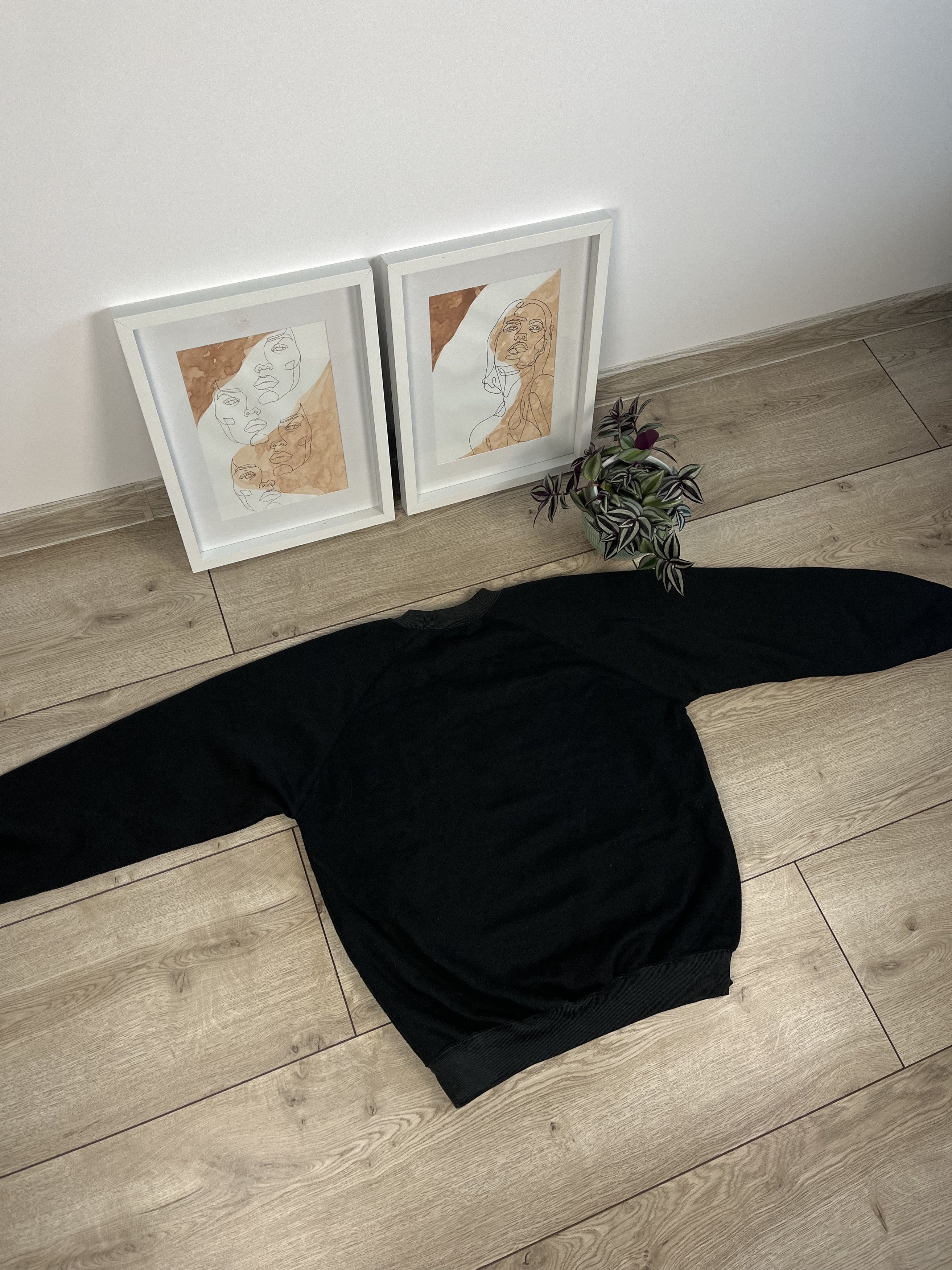Hard Rock Cafe × Vintage Vintage 90s Hard Rock Cafe Singapore Crew Sweatshirt Size US L / EU 52-54 / 3 - 3 Thumbnail
