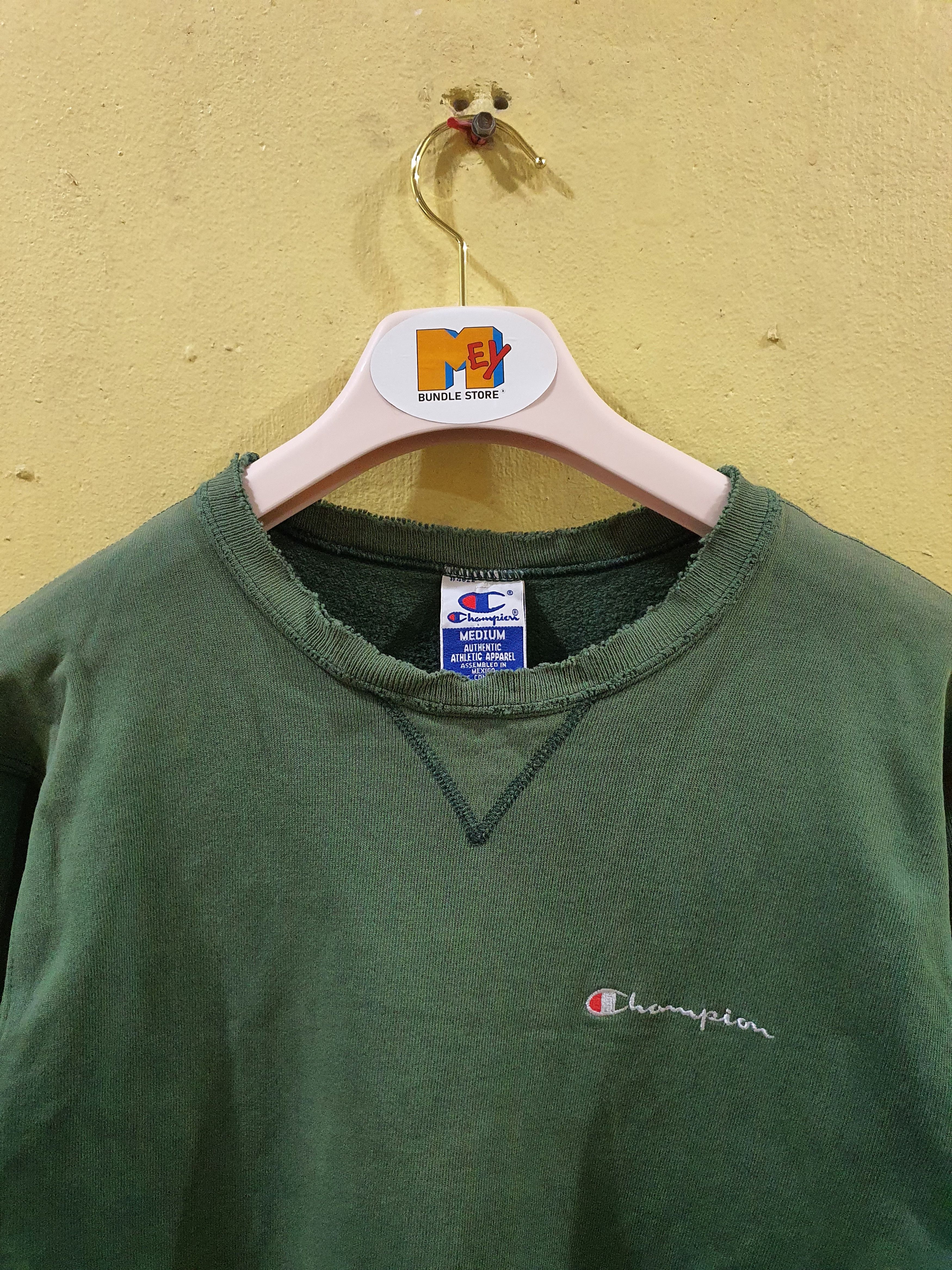 Champion vintage trash faded green Champion crewneck sweatshirt Size US M / EU 48-50 / 2 - 3 Thumbnail