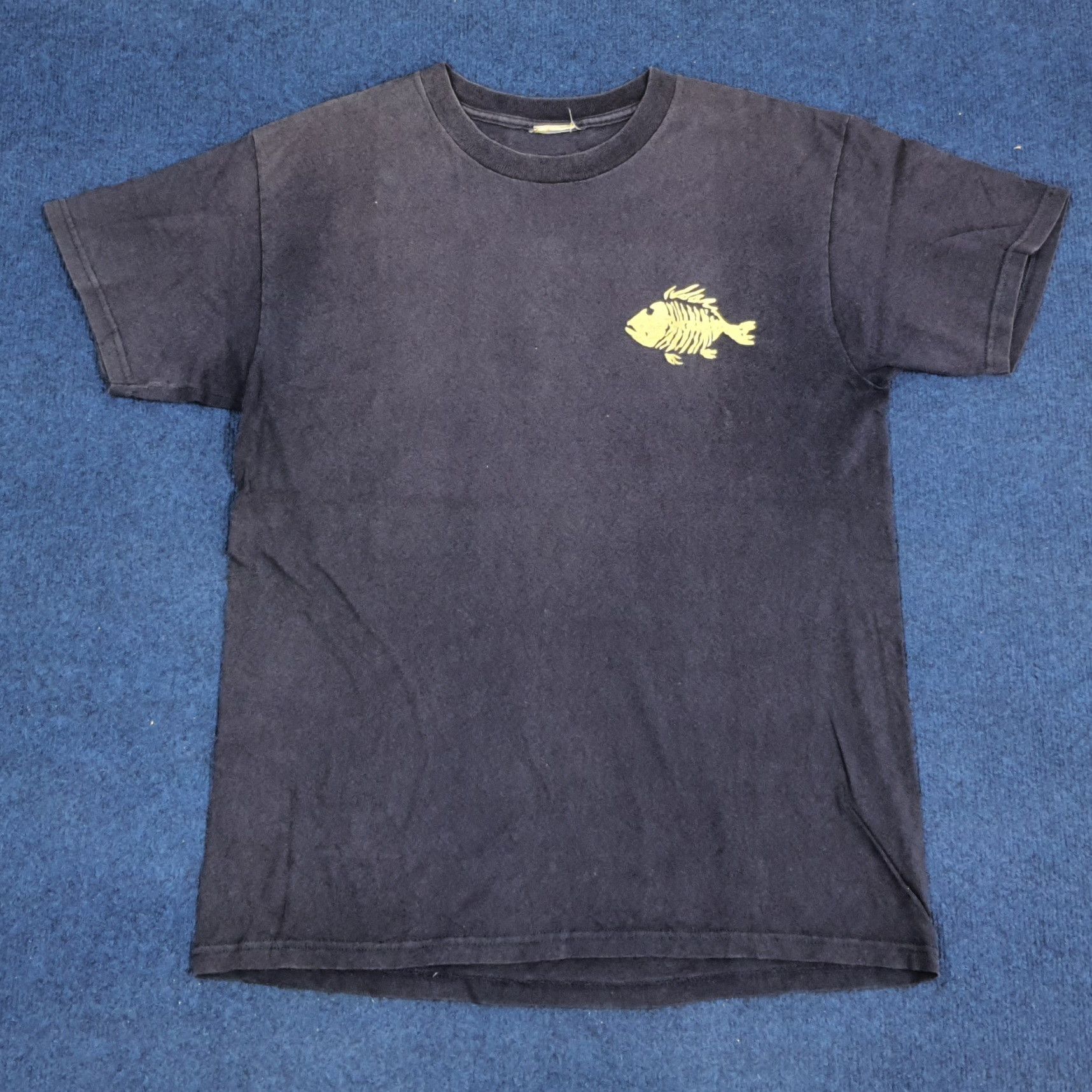 Vintage Vintage Bronze Age Surfing Brand Tshirt Size US L / EU 52-54 / 3 - 3 Thumbnail