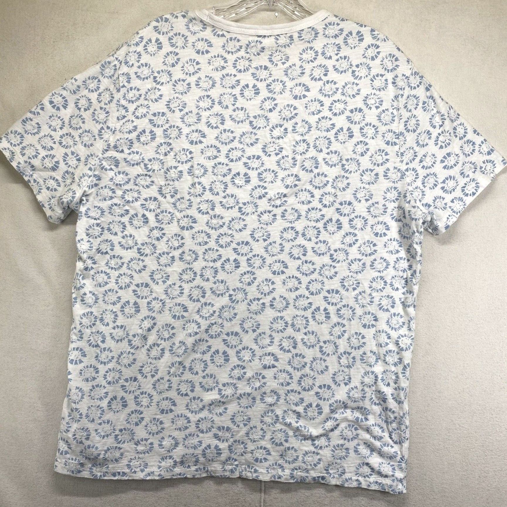 Express VINTAGE Express Men’s T-Shirt Casual Short Sleeve Crew Neck Logo Floral Pattern All Seasons White Large 90s NYC Size US L / EU 52-54 / 3 - 2 Thumbnail