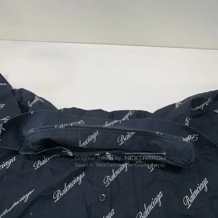 Balenciaga Balenciaga Black Logo Printed Short Sleeve Shirt. Size US M / EU 48-50 / 2 - 1 Thumbnail
