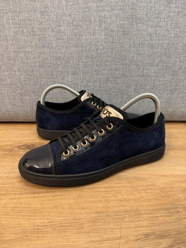 Tod's Tod's Italy Suede Navy Low Top Sneakers size 37,5 Size US 7.5 / IT 37.5 - 1 Thumbnail