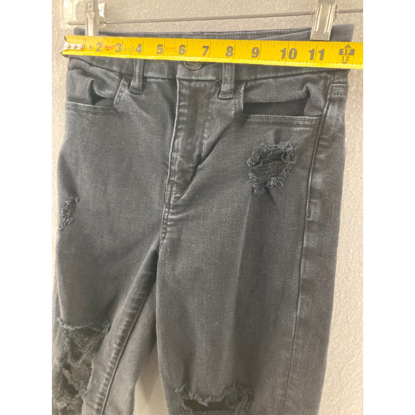 American Eagle Outfitters American Eagle Outfitters Jeans Womens 10 Black Distressed Curvy Hi Rise Jegging 24x26 Adult Regular Inseam See Photos Size 32" / US 10 / IT 46 - 2 Thumbnail