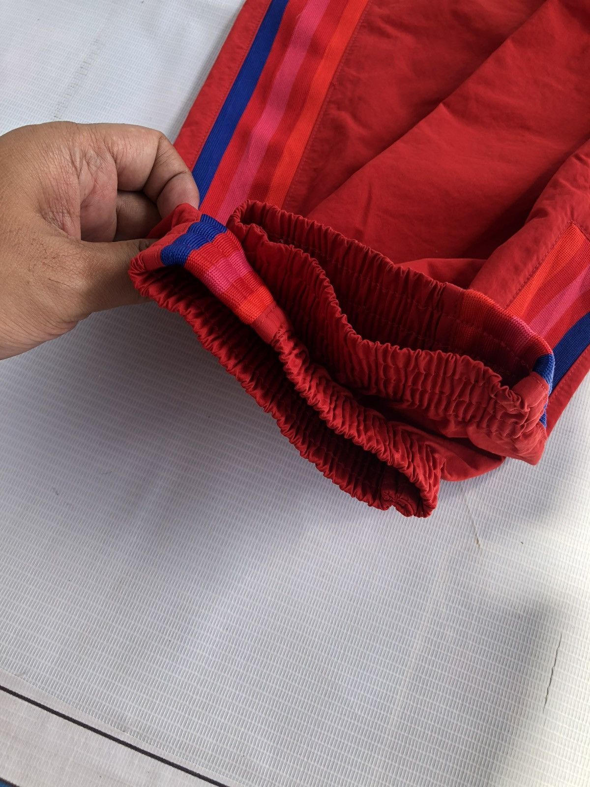 Adidas Vintage Adidas Trefoil Red jogger pant Size US 29 - 6 Thumbnail