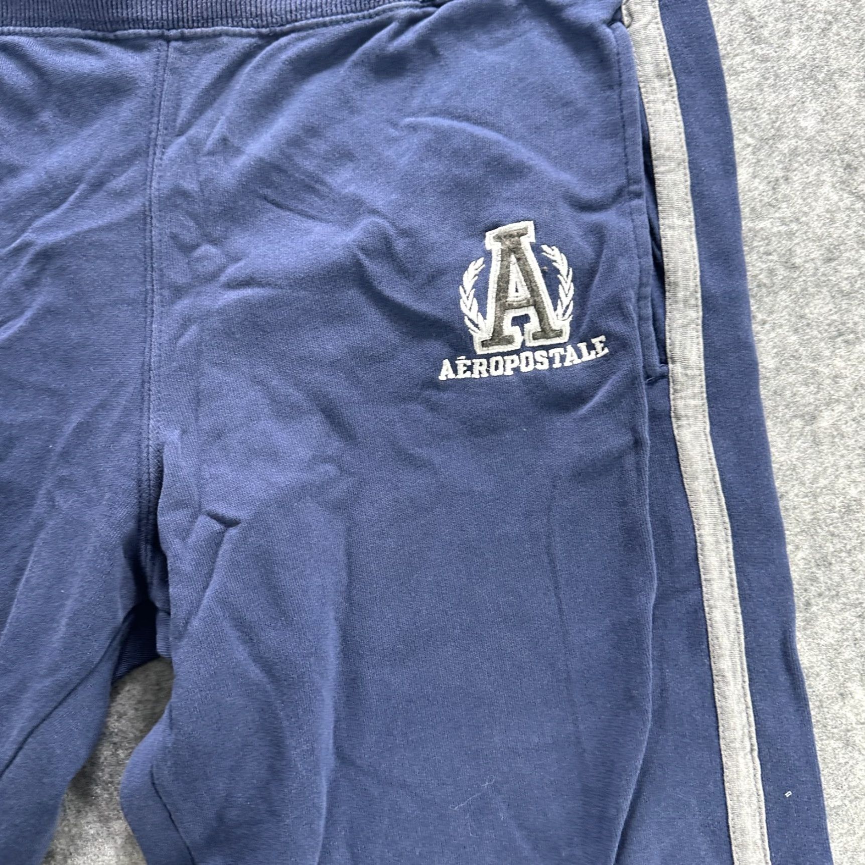 Vintage Aéropostale Pants Mens S Navy Blue Athletic Track Stripe Joggers Logo Gym Shirt? Size US 29 - 5 Thumbnail
