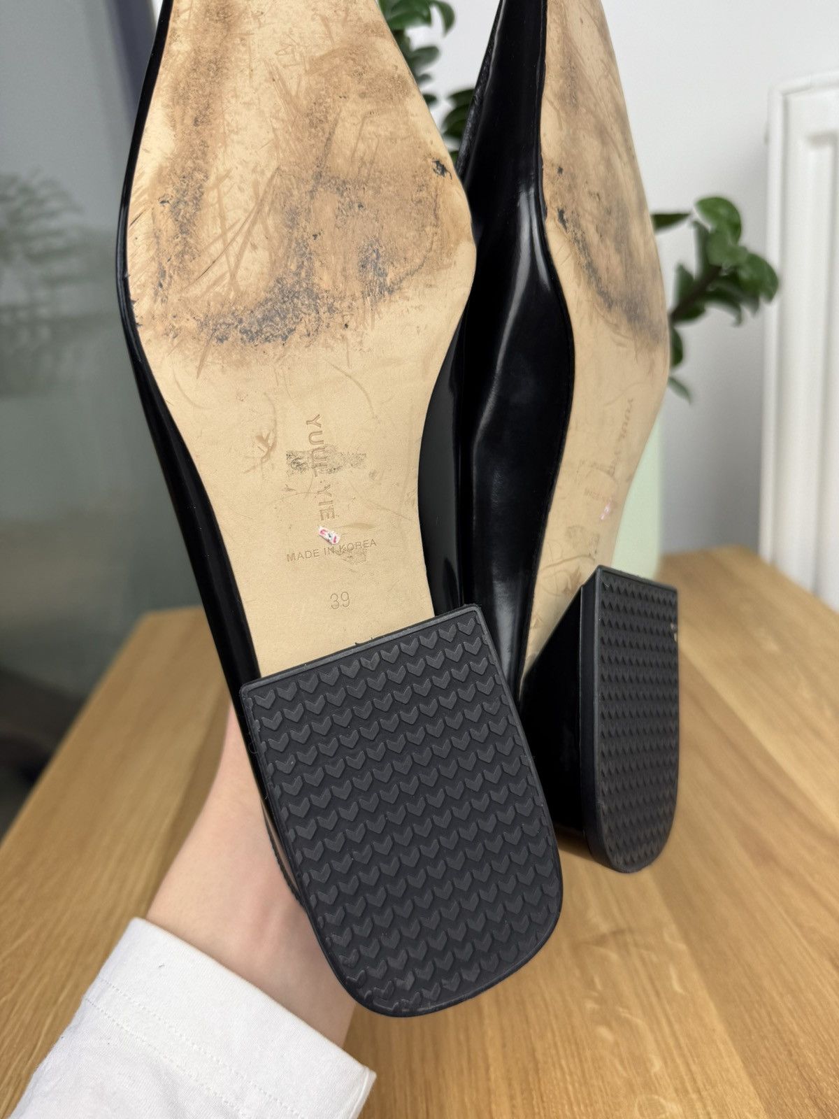Other Yuul yie Leather Sandals Slippers mules slip on Size US 9 / IT 39 - 11 Thumbnail