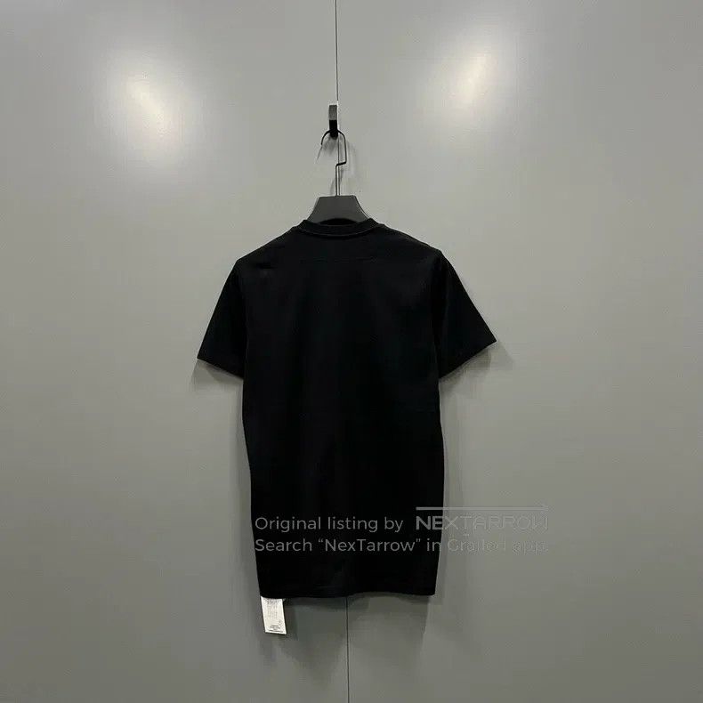 Givenchy Givenchy Shark Short Sleeve Size US XS / EU 42 / 0 - 3 Thumbnail