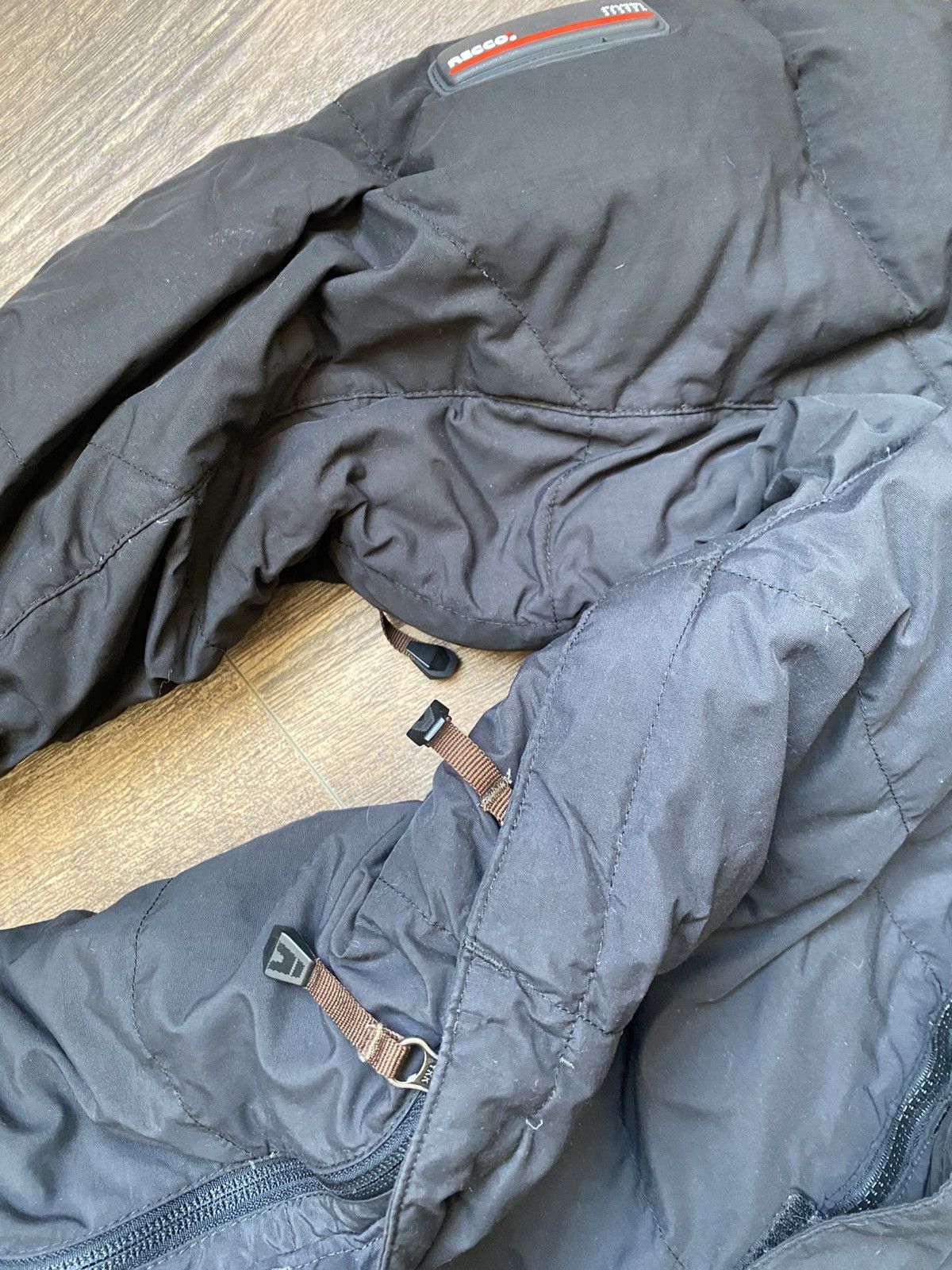 The North Face × Vintage Black north face 600 jacket Size US L / EU 52-54 / 3 - 5 Thumbnail