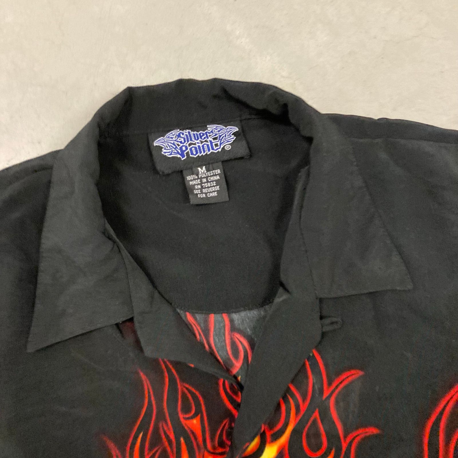 Vintage Y2K silver point flame T-Shirt Size US M / EU 48-50 / 2 - 3 Thumbnail