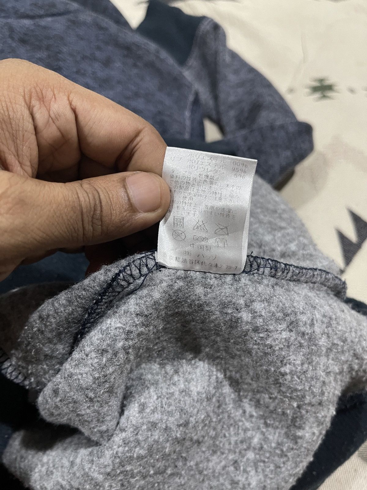 291295=Homme 2000s 291295=HOMME INDIGO DYE 3 POCKET HOODIE FADED Size US M / EU 48-50 / 2 - 12 Thumbnail
