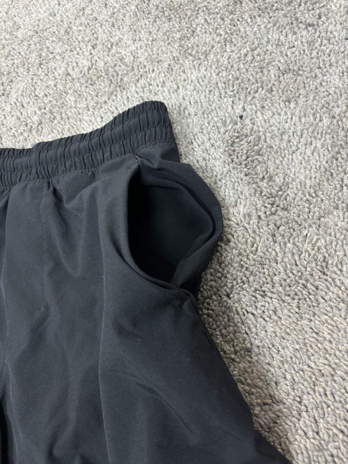 Lululemon Black lululemon pace breaker 7” inseam shorts Size US 28 / EU 44 - 6 Thumbnail