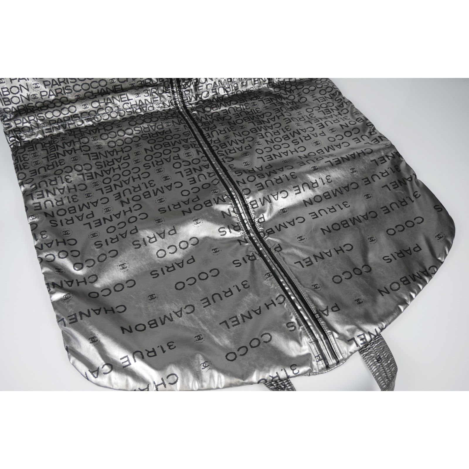 Chanel Limited Metallic Garment Bag Size ONE SIZE - 3 Thumbnail