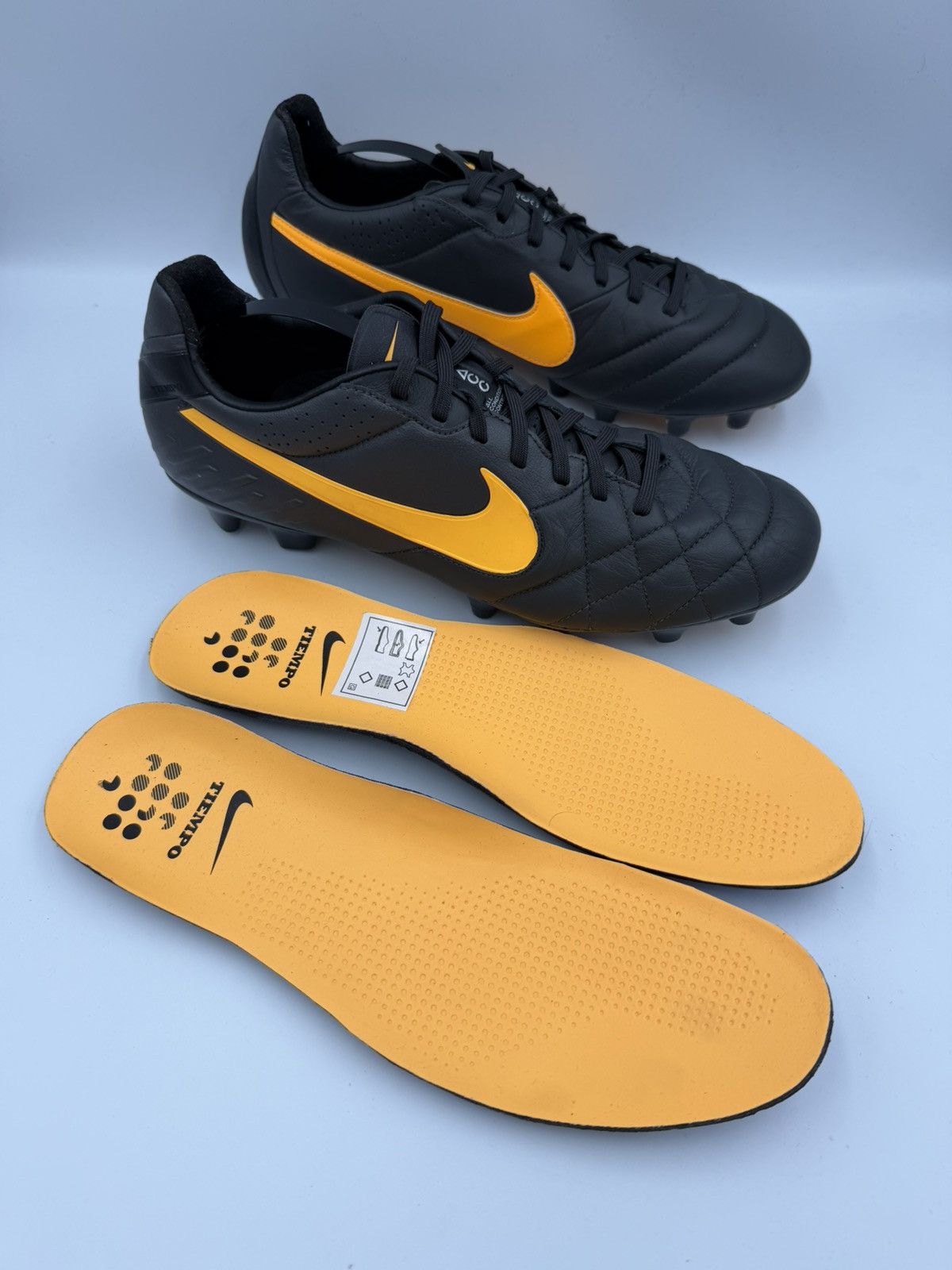 Nike Nike Tiempo Legend ACC Football Soccer Cleats US9 Size US 9 / EU 42 - 2 Thumbnail