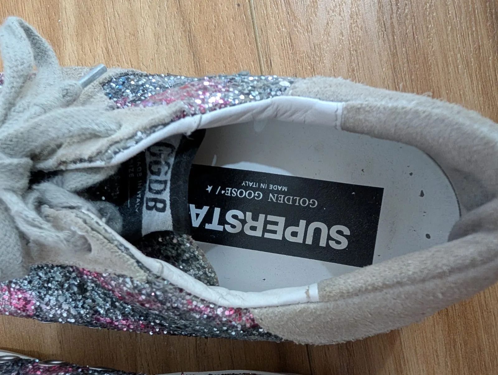 Golden Goose Golden Goose Superstar Low-Top Distressed Leather Sneakers Made in Italy Size US 10 / EU 43 - 2 Thumbnail