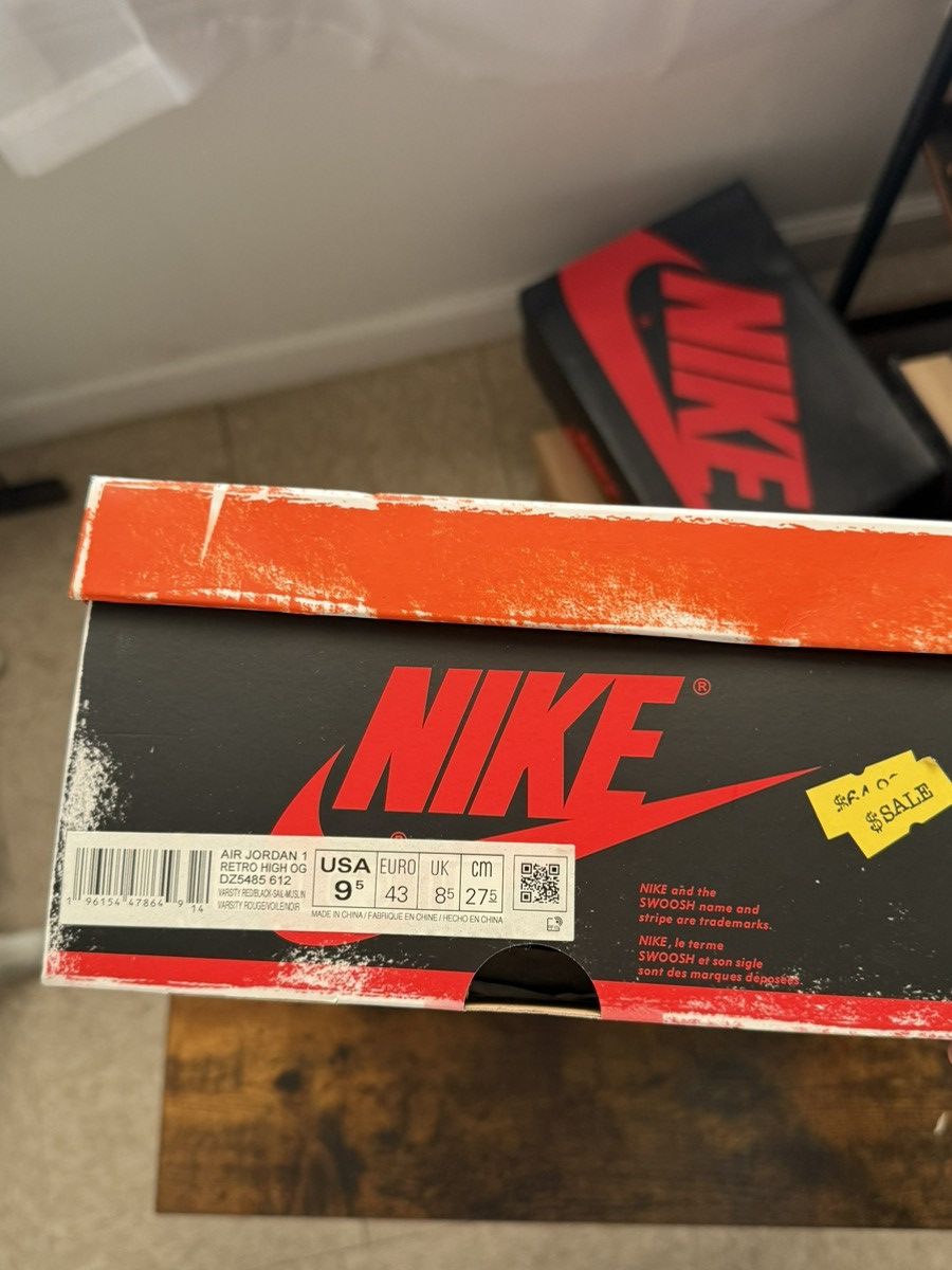 Nike Lost and found chicago 1 Size US 9.5 / EU 42-43 - 8 Thumbnail