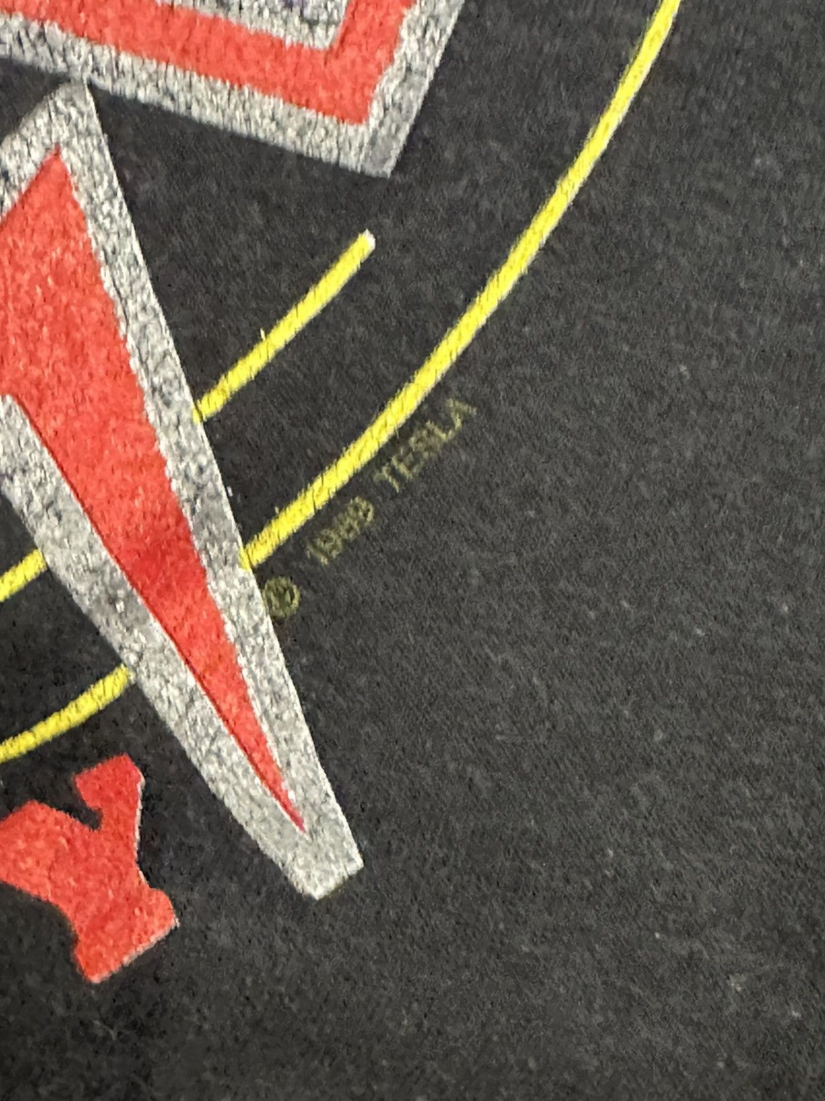 Band Tees Vintage 1988 Tesla Great Radio Controversy Tee Size Large Size US L / EU 52-54 / 3 - 6 Thumbnail