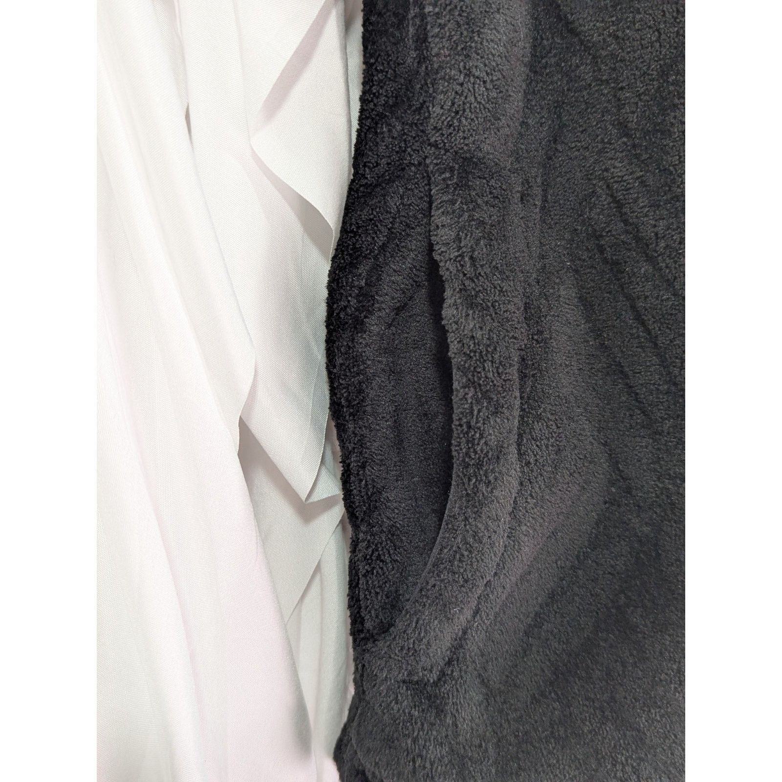 Other French Laundry Black Faux Fur Full Zip Vest Pockets Medium Size M / US 6-8 / IT 42-44 - 6 Thumbnail