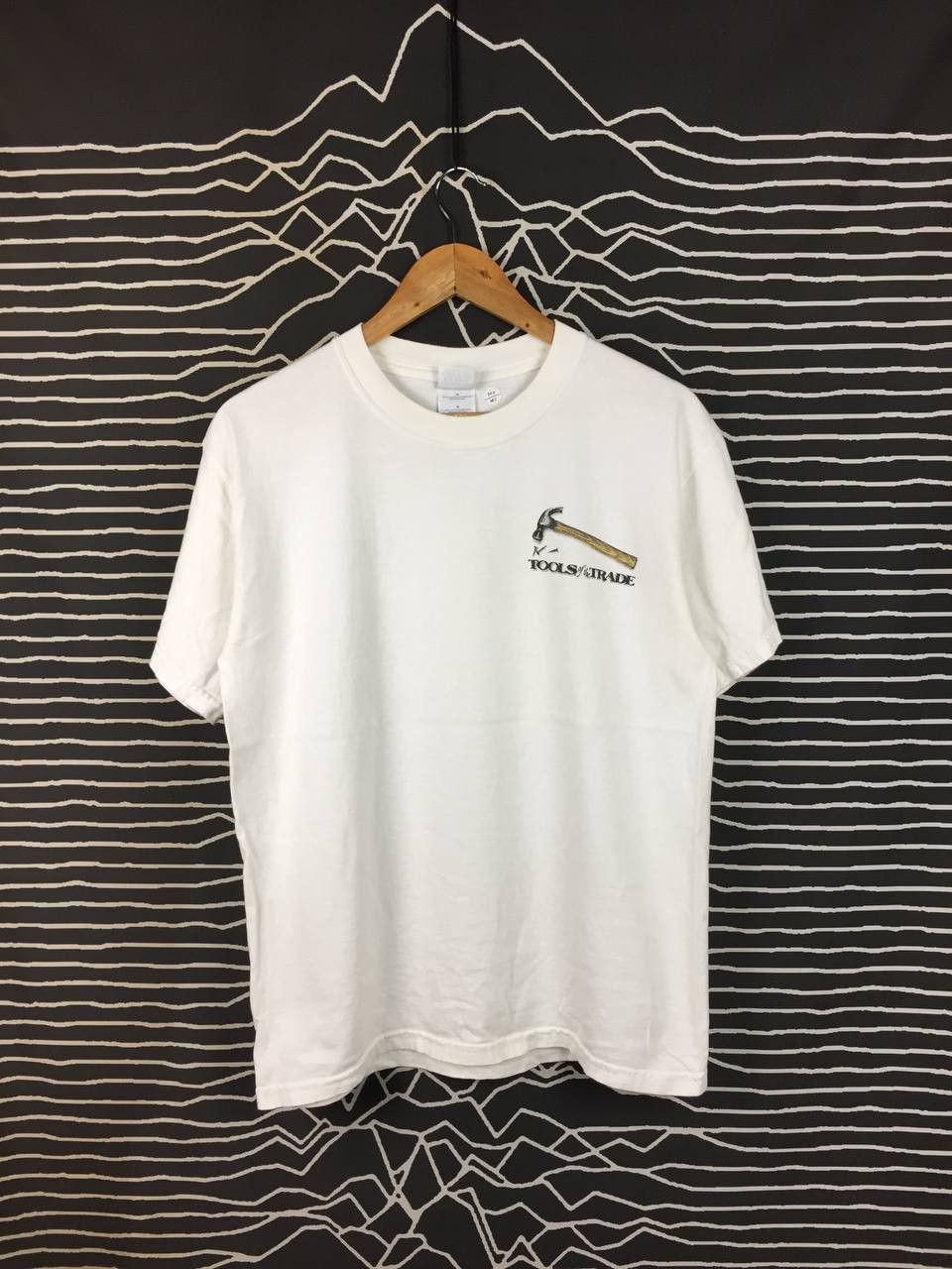 Vintage Vtg 90s 00s Tools of the Trade Carpenter Edition Tee Size US M / EU 48-50 / 2 - 6 Thumbnail
