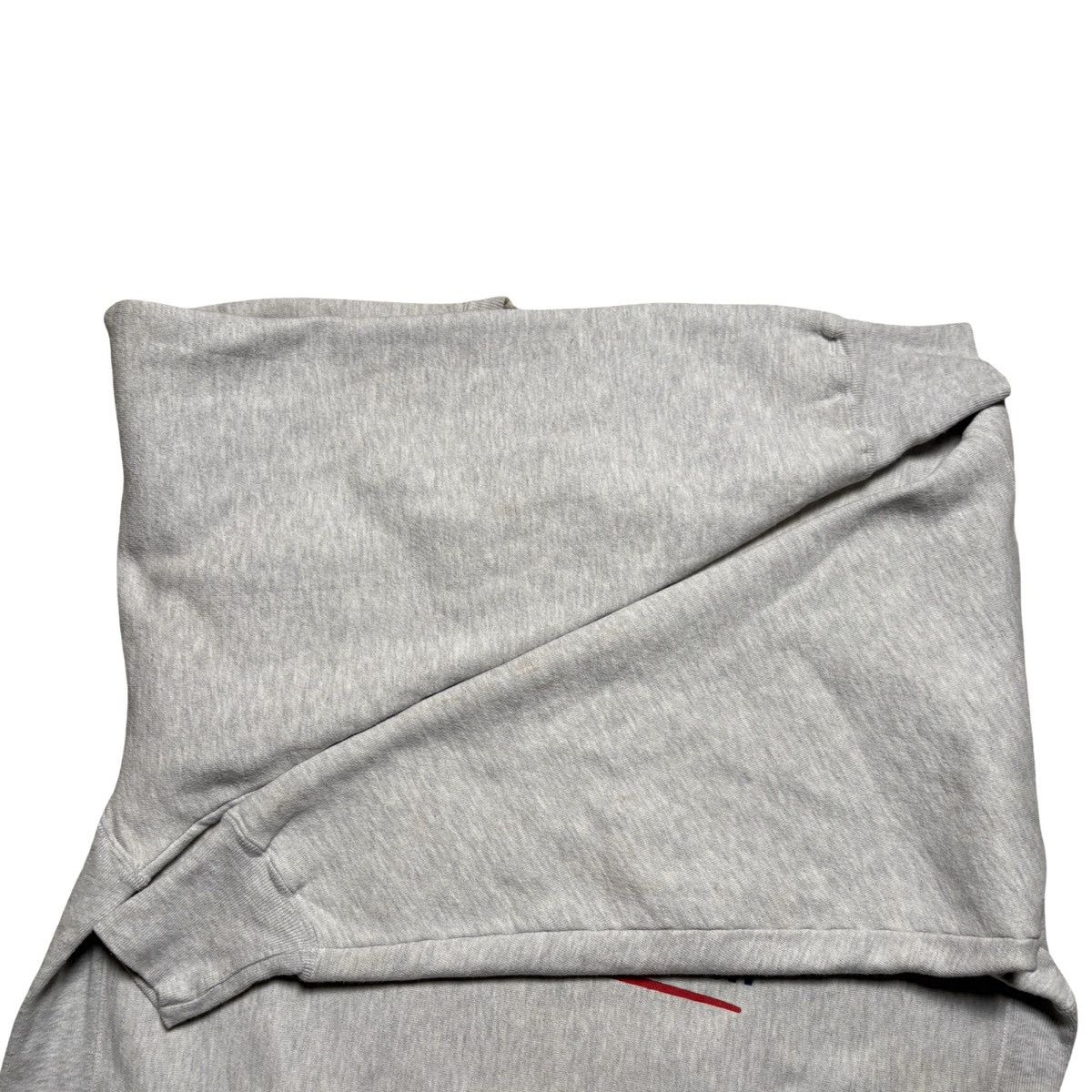 Champion Vintage Champion Reverse Weave Sweatshirt Promo XL Flaws Size US XL / EU 56 / 4 - 7 Thumbnail
