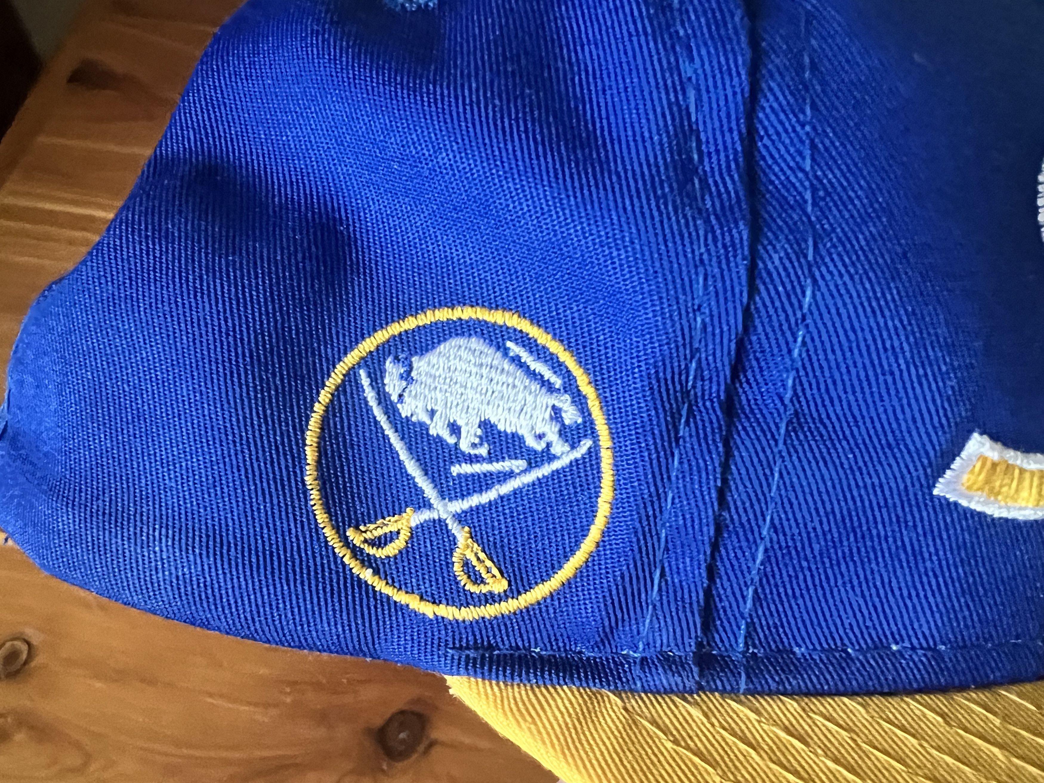 Sports Specialties Vintage Buffalo Sabres Twill Script Snapback Hat Cap NHL Size ONE SIZE - 4 Thumbnail