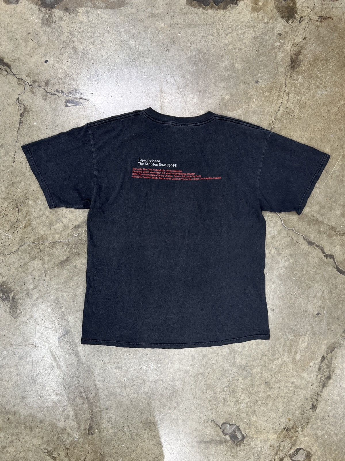 Band Tees Vintage 1998 Depeche Mode Venusmode Tour Tee XL Size US XL / EU 56 / 4 - 4 Thumbnail