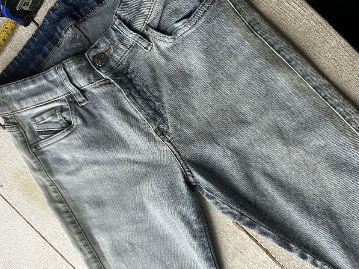 Diesel 🚨Gothic Diesel Regular Slim relax Flared Jeans Womens Size 27" / US 4 / IT 40 - 5 Thumbnail