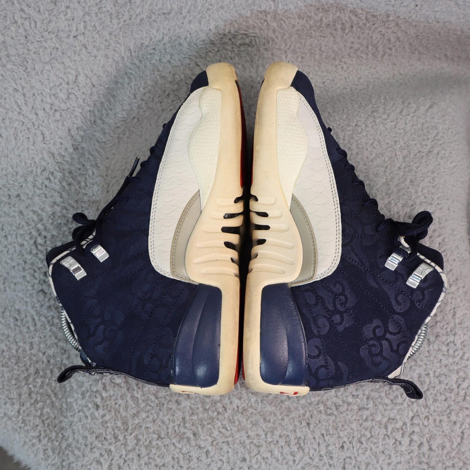 Nike Jordan 12 Retro ‘International Flight’ BV8017-445 GS 5.5y Size US 5.5 / EU 38 - 7 Thumbnail
