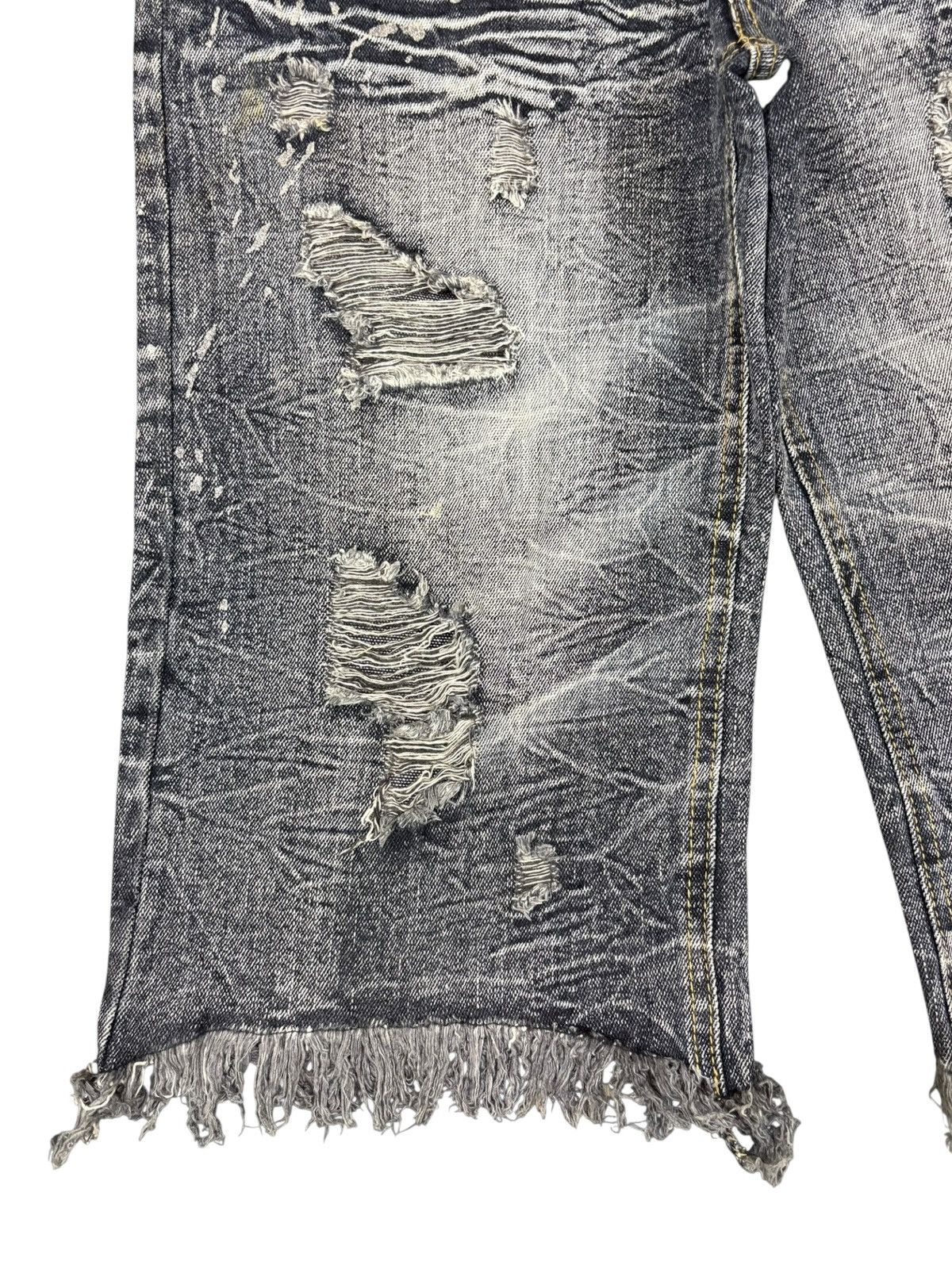 LOWBOX Vintage Japanese Lowbox Painted Distress Jeans Shorts Jorts Size US 32 / EU 48 - 5 Thumbnail