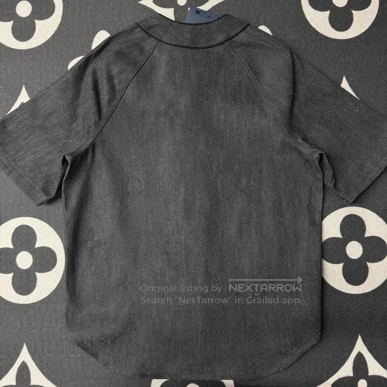 Louis Vuitton LV Black Gray Print Short Sleeve Jacket. Size US XS / EU 42 / 0 - 3 Thumbnail