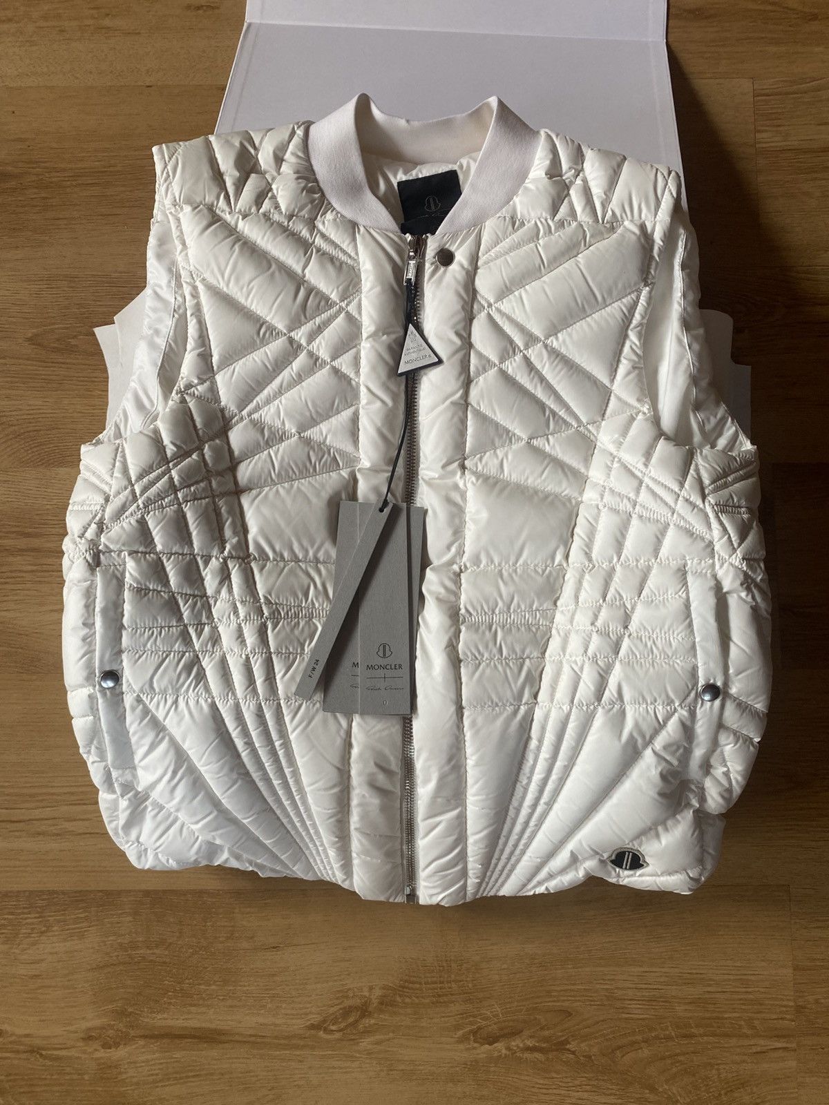 Moncler × Rick Owens Moncler + Rick Owens Megapenta Flight Down Gilet Size US L / EU 52-54 / 3 - 1 Thumbnail